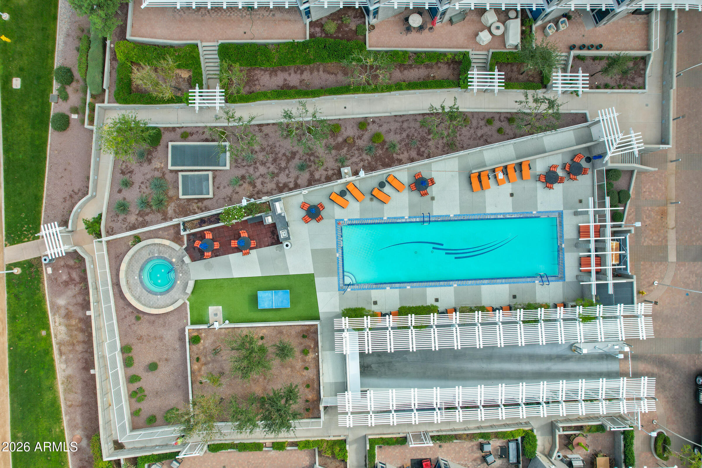 BRIDGEVIEW AT HAYDEN FERRY LAKESIDE CONDOMINIUM AM - Residential