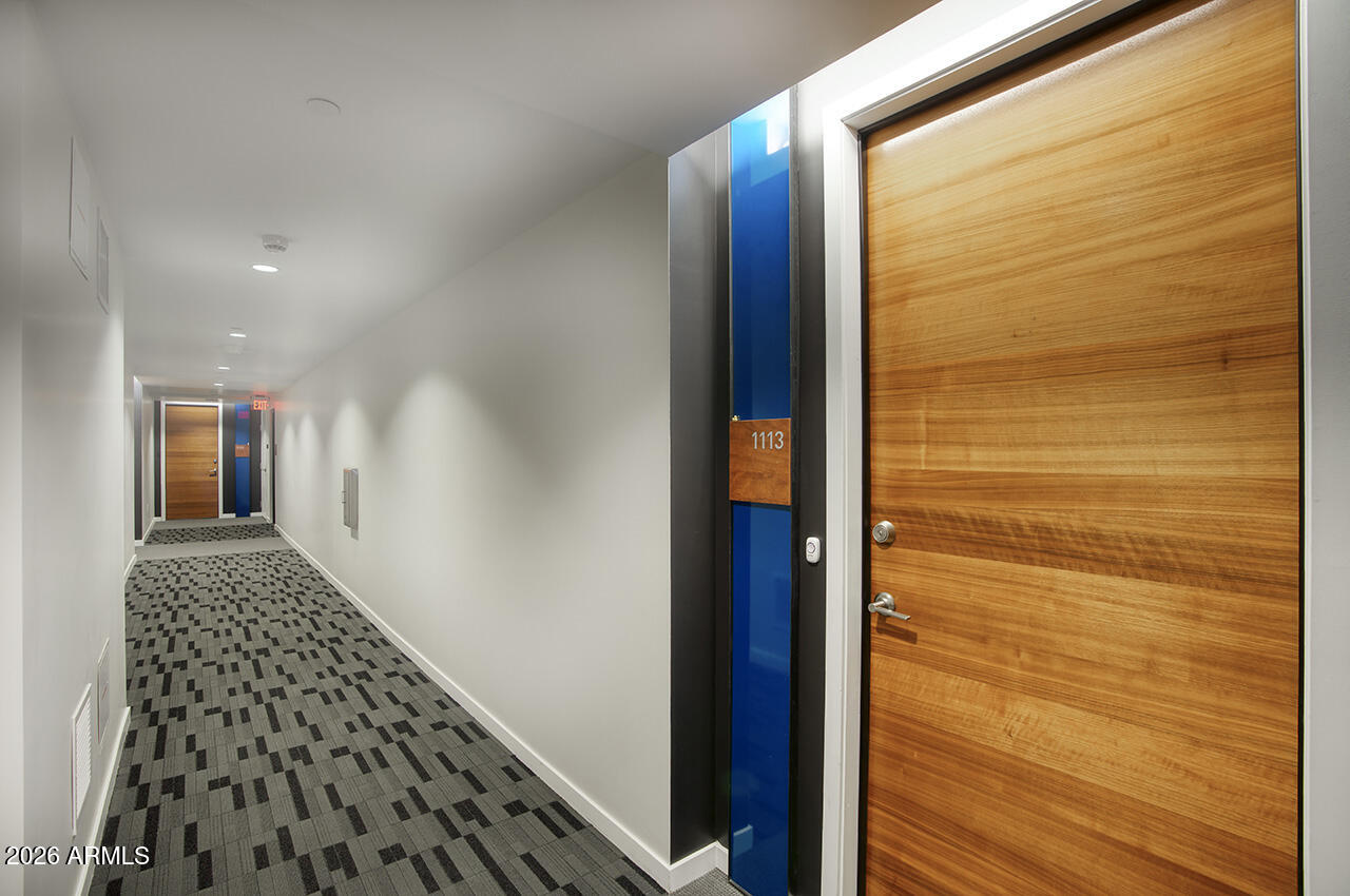 200 W PORTLAND Street 1113