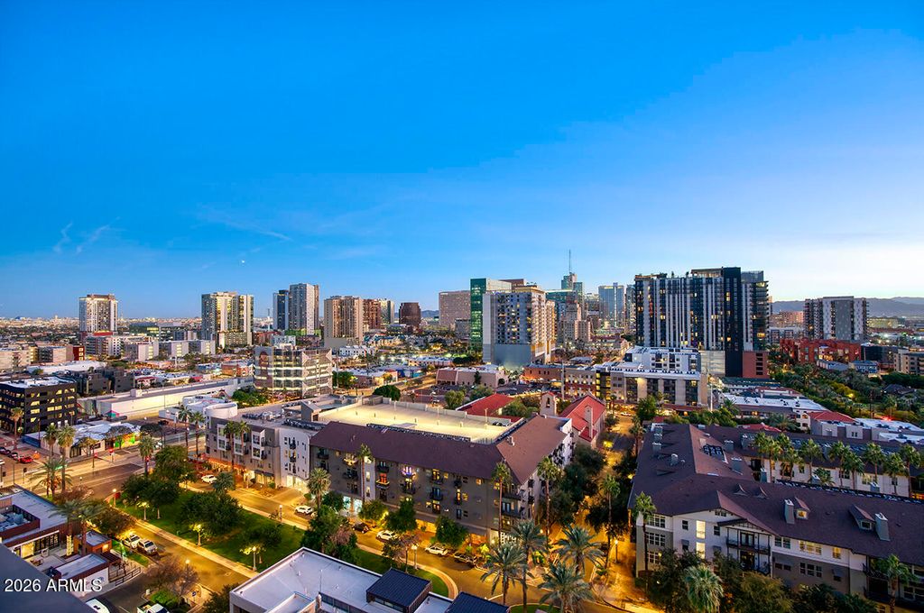 Photo of 200 W Portland Street #1113, Phoenix, AZ 85003 (MLS # 6966236)