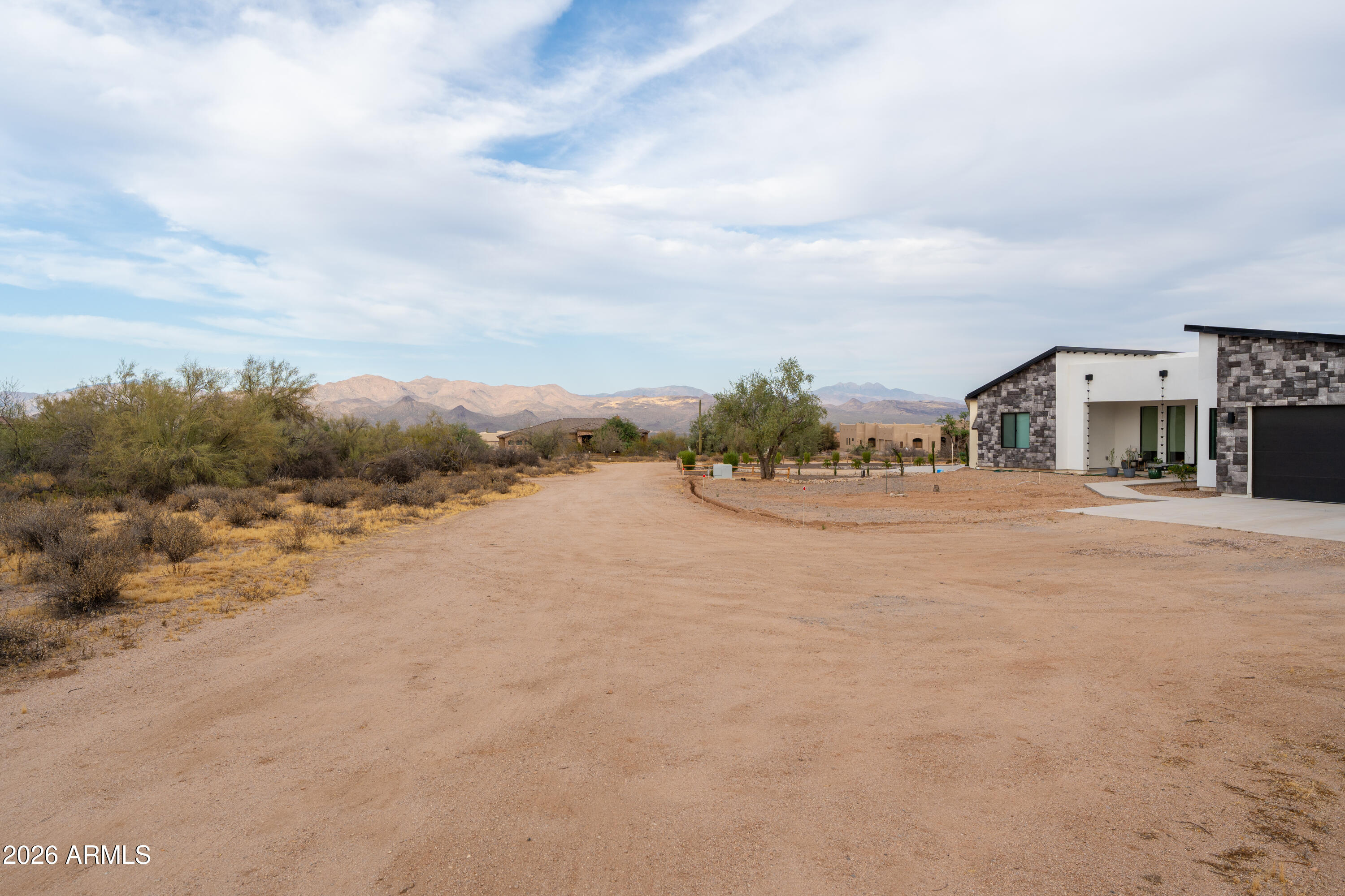 301XX E LAS PIEDRAS Way -