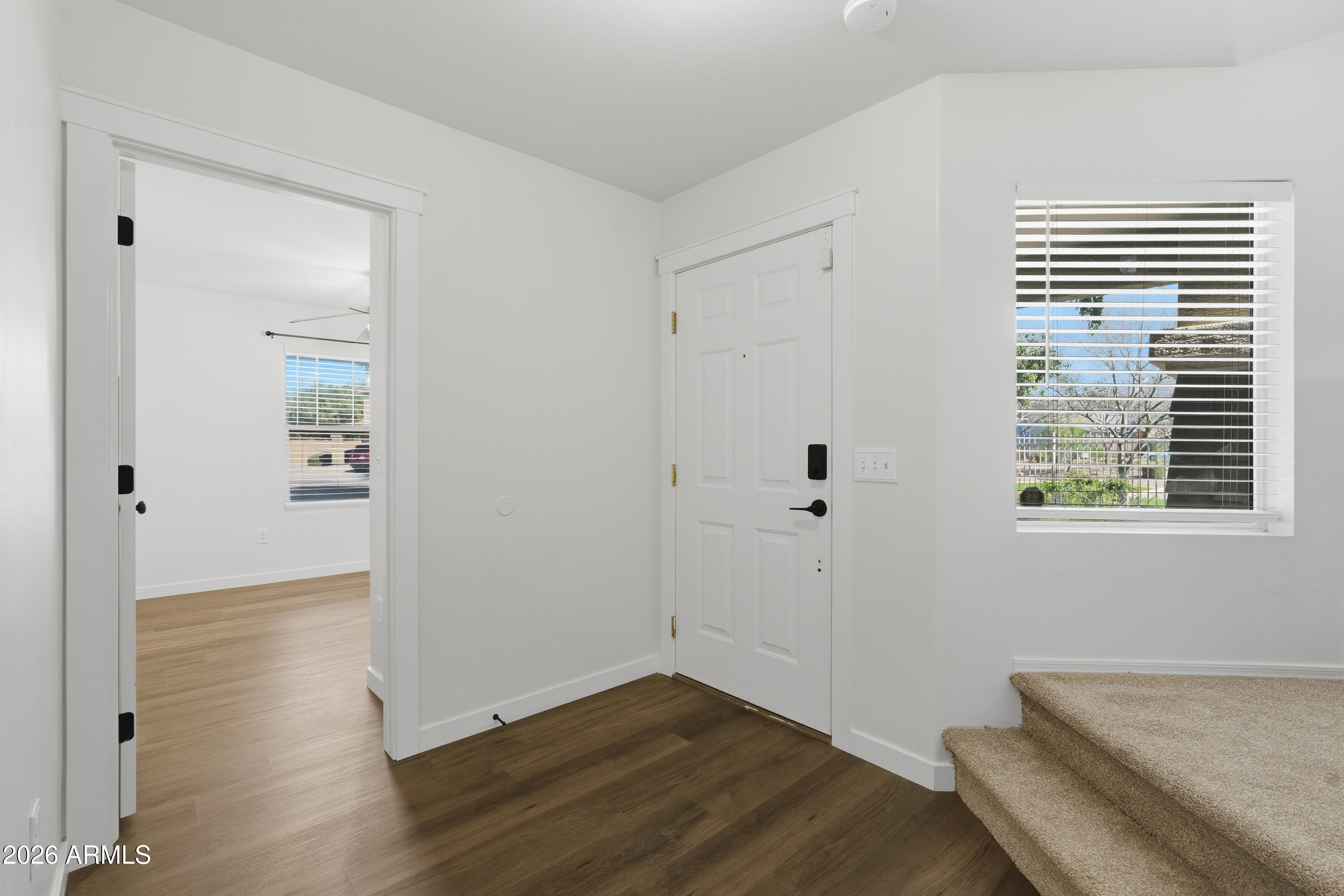 2497 E IVANHOE Court