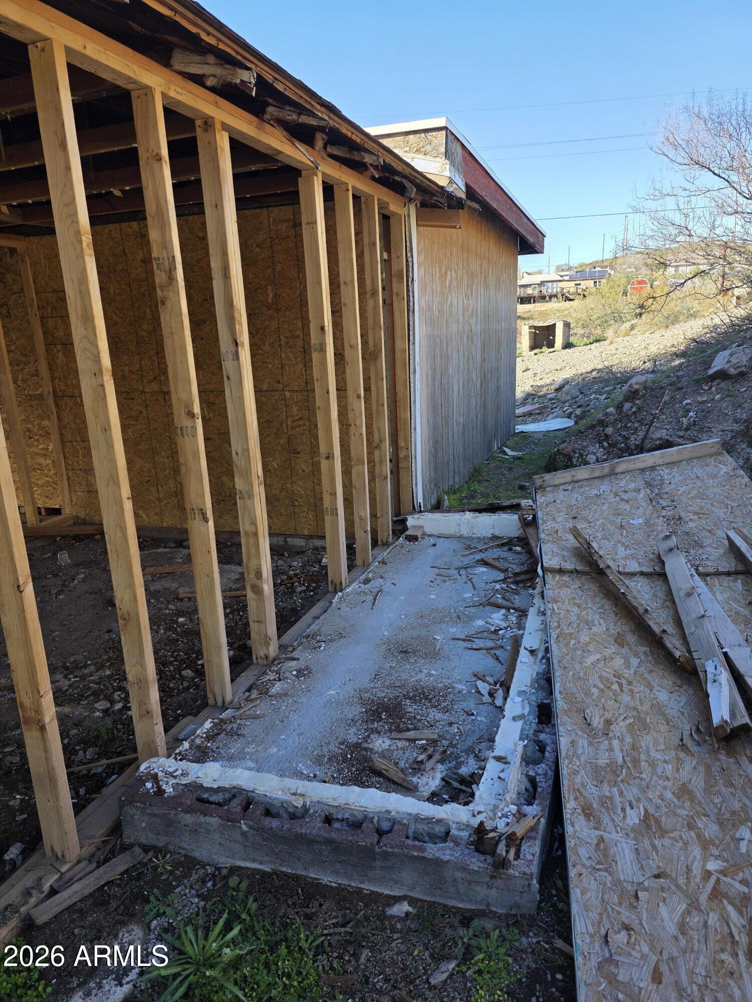 523 E COPPER HILLS Road