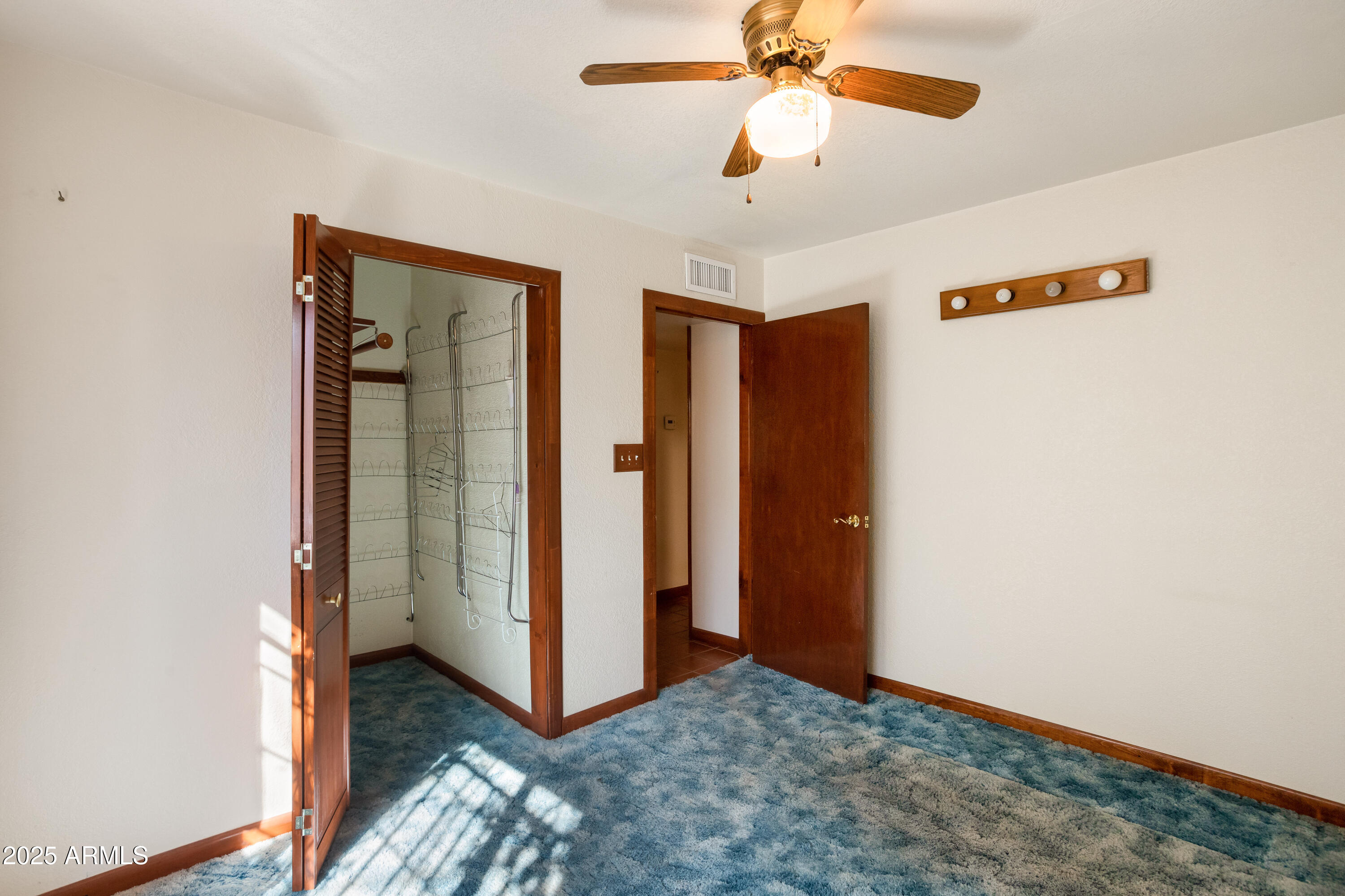 FOURTH ADDITION TO FRY - Residential