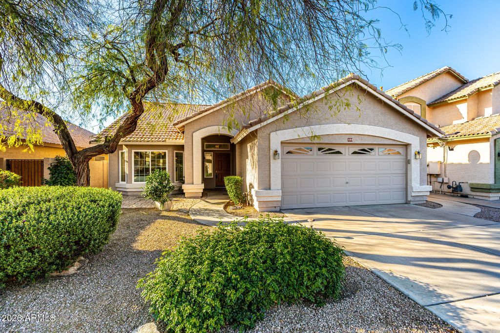 Photo of 591 E Sheffield Avenue, Gilbert, AZ 85296 (MLS # 6992555)