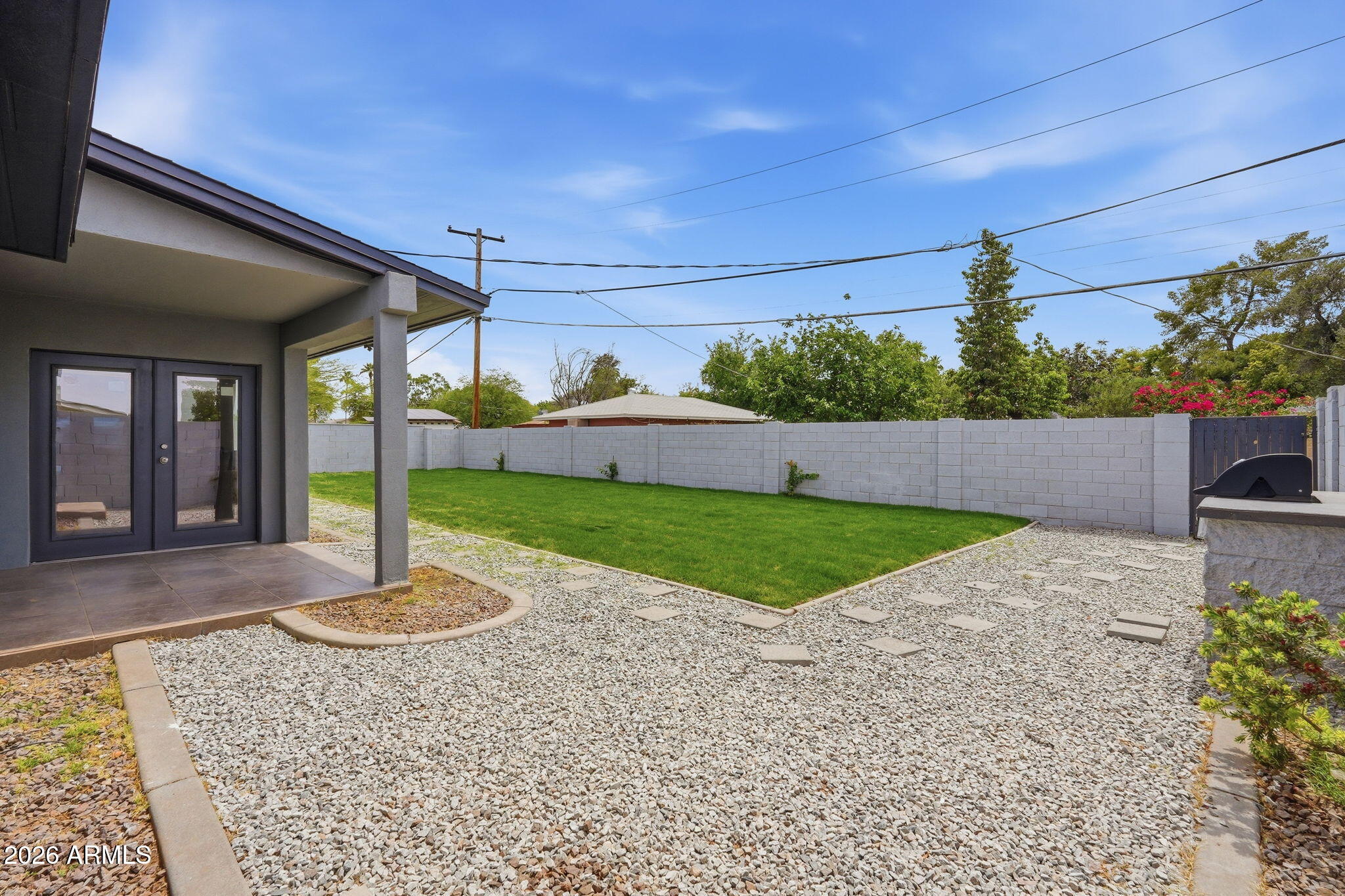 1625 W ORANGEWOOD Avenue