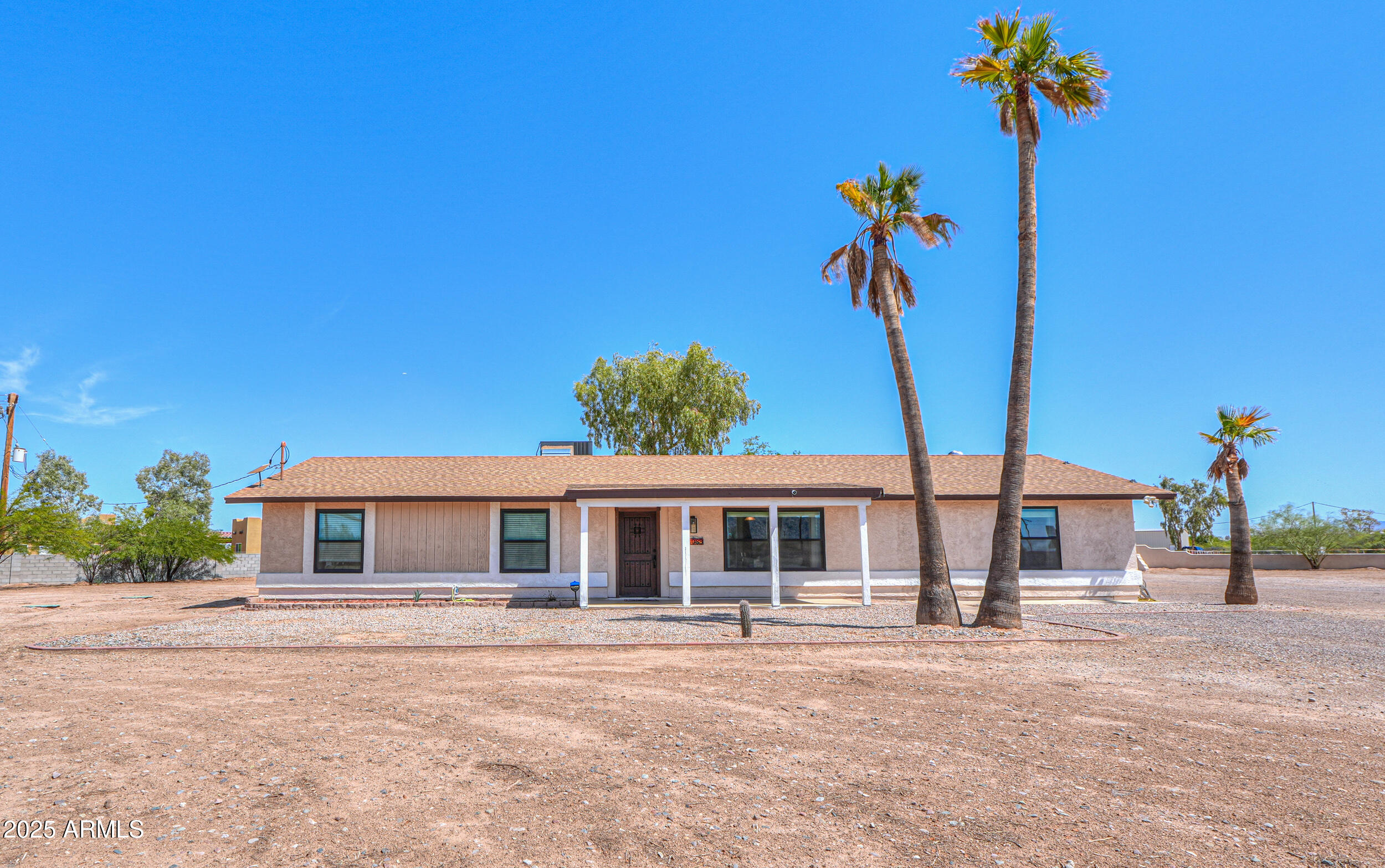 51089 W JULIE Lane