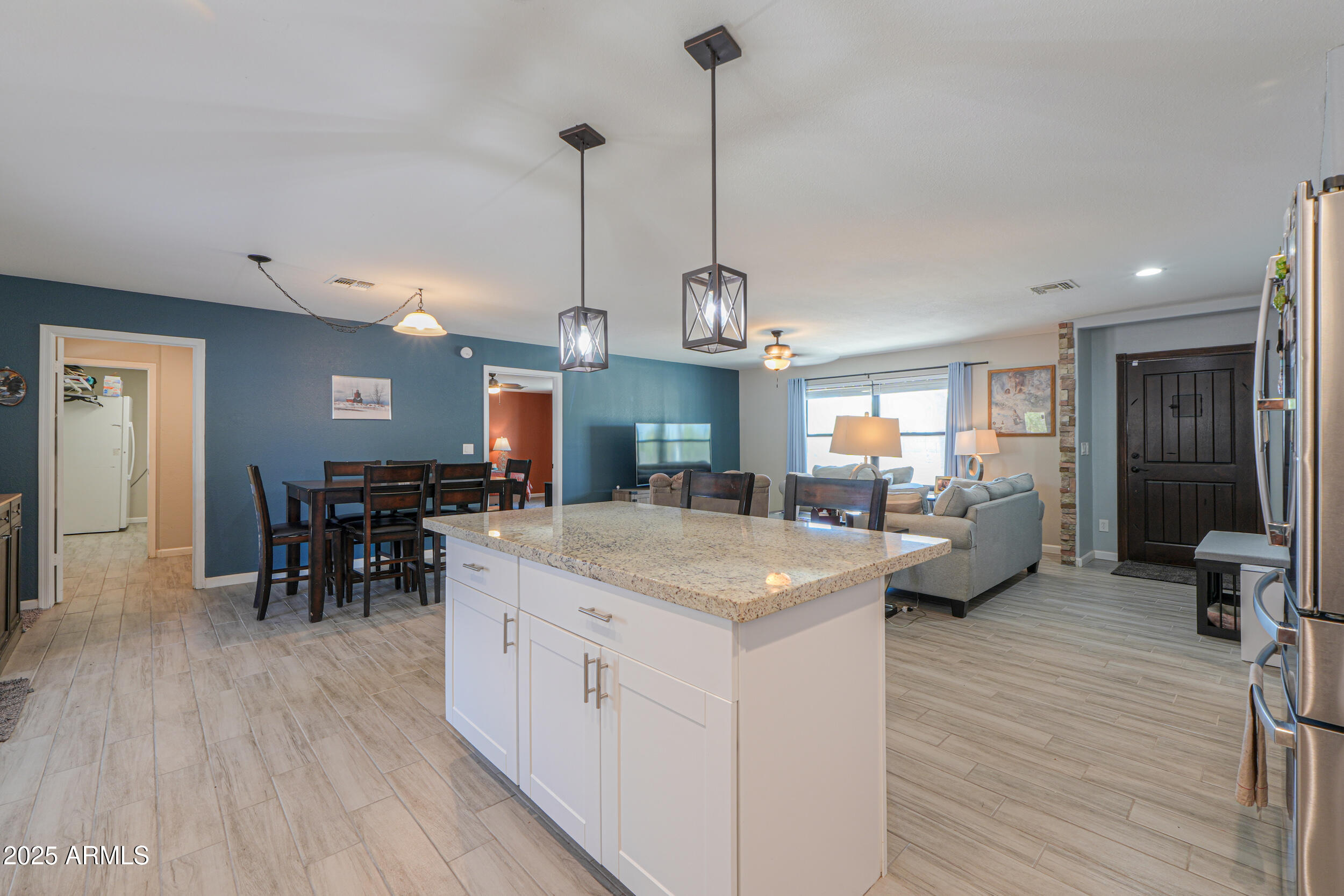 51089 W JULIE Lane