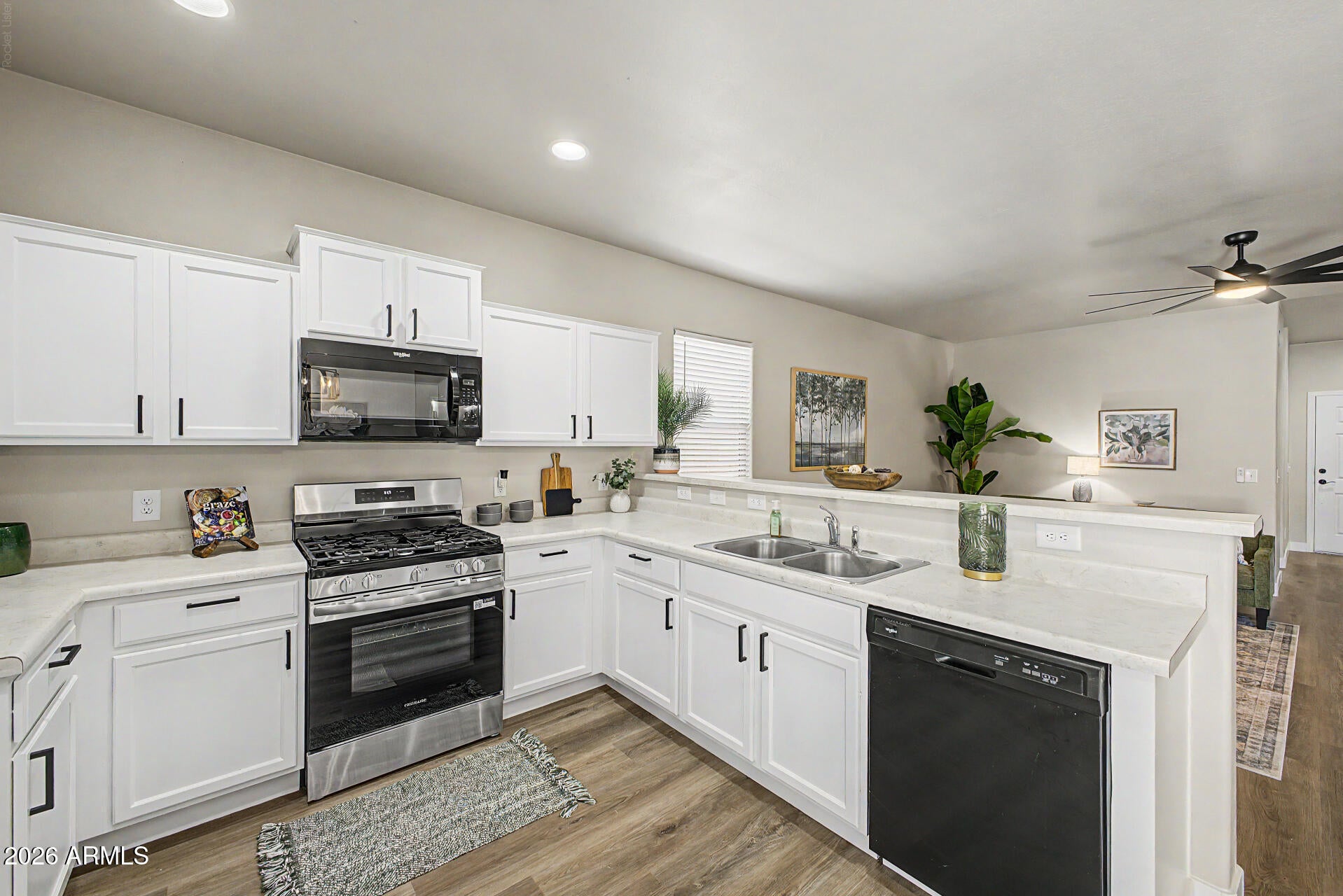 38109 W VERA CRUZ Drive