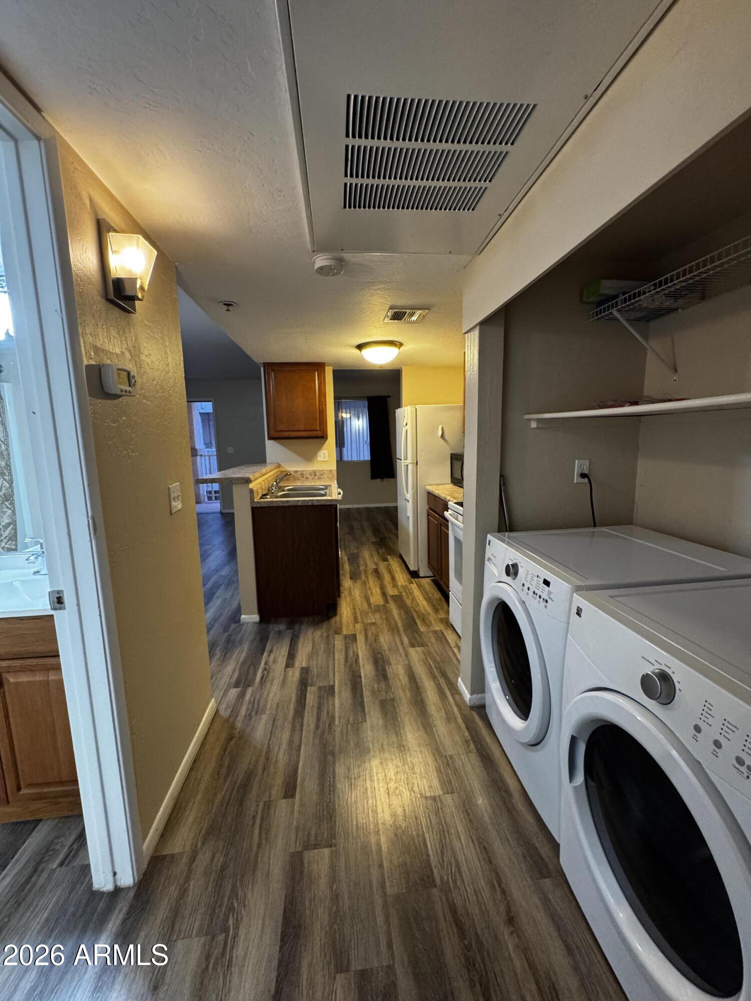 CLIFFS CONDOMINIUM - Residential