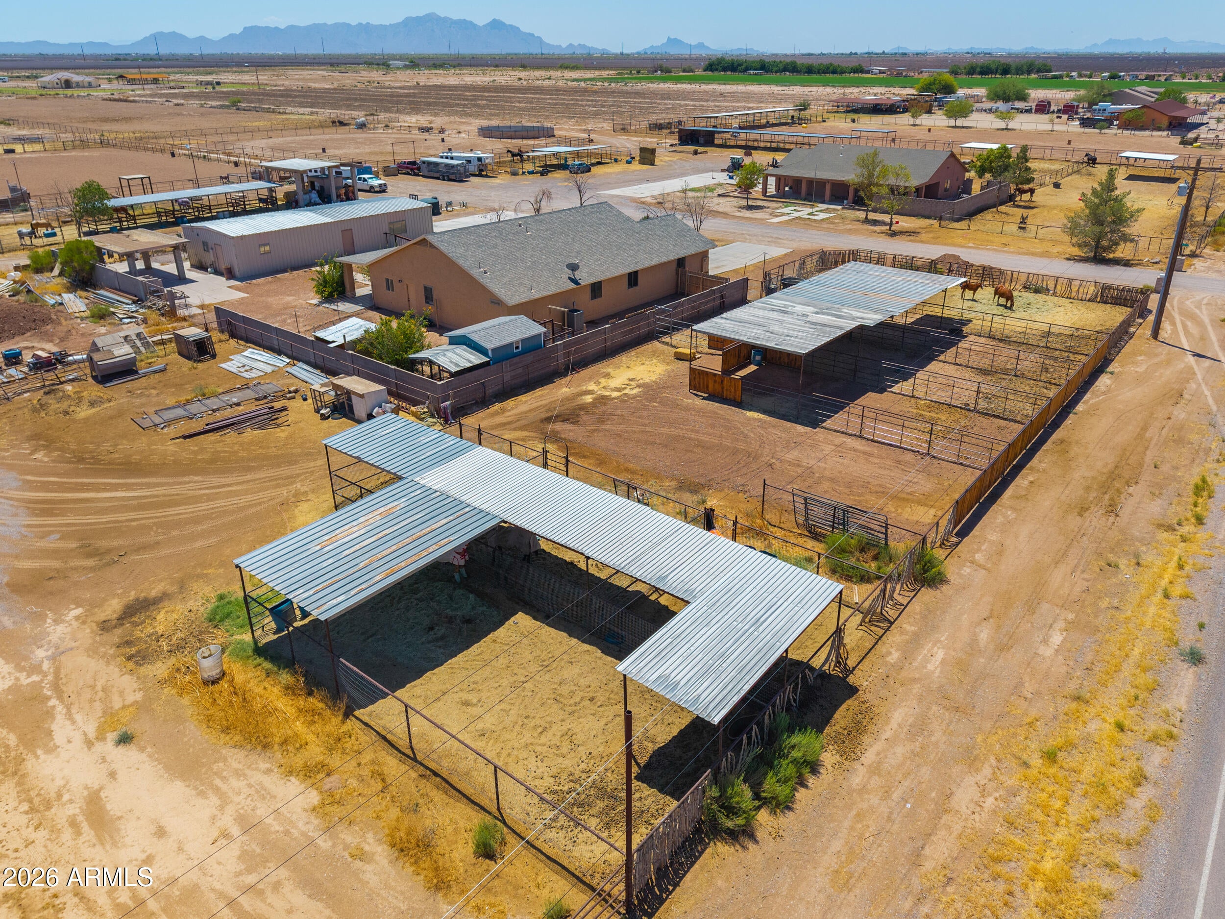 1572 W MARY K Drive