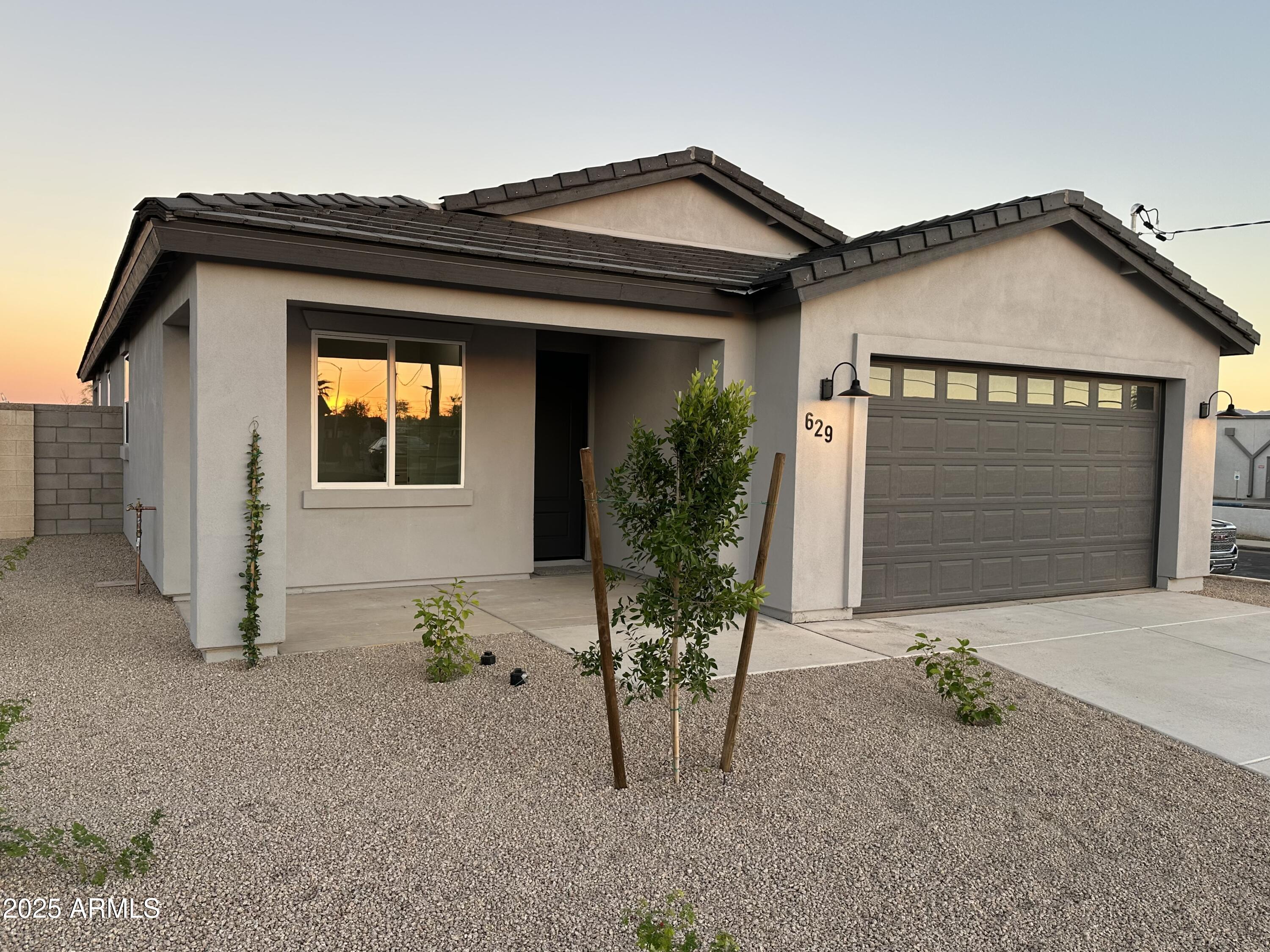 Homes for Sale in Queen Creek Arizona 4 629 S 4TH Street