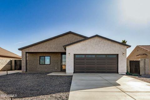 A home in Arizona City