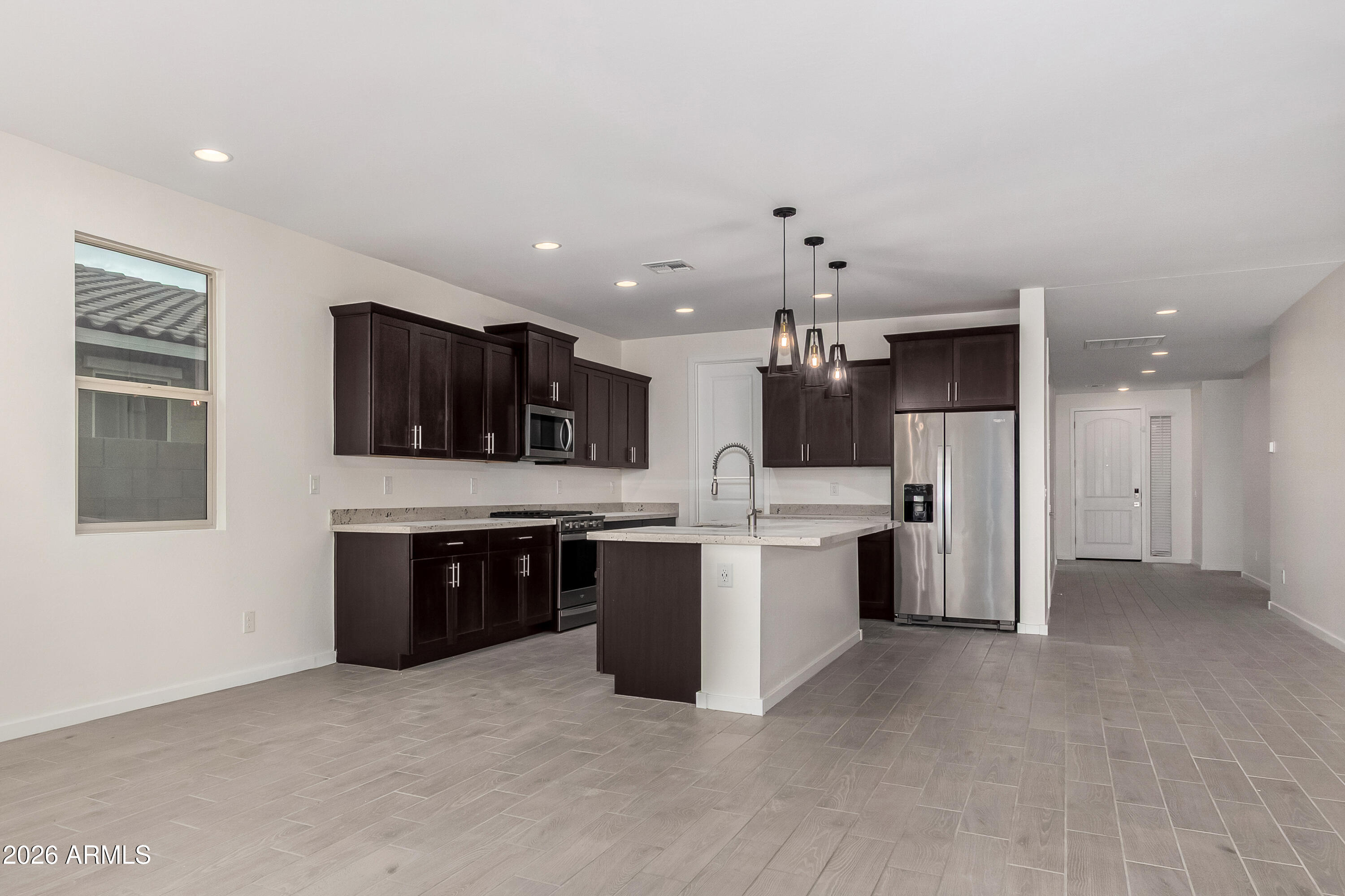 17352 W RED FOX Road