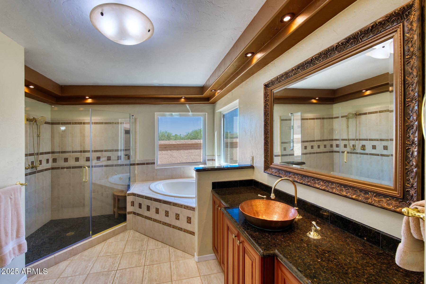 EXECUTIVE ACRES - Residential