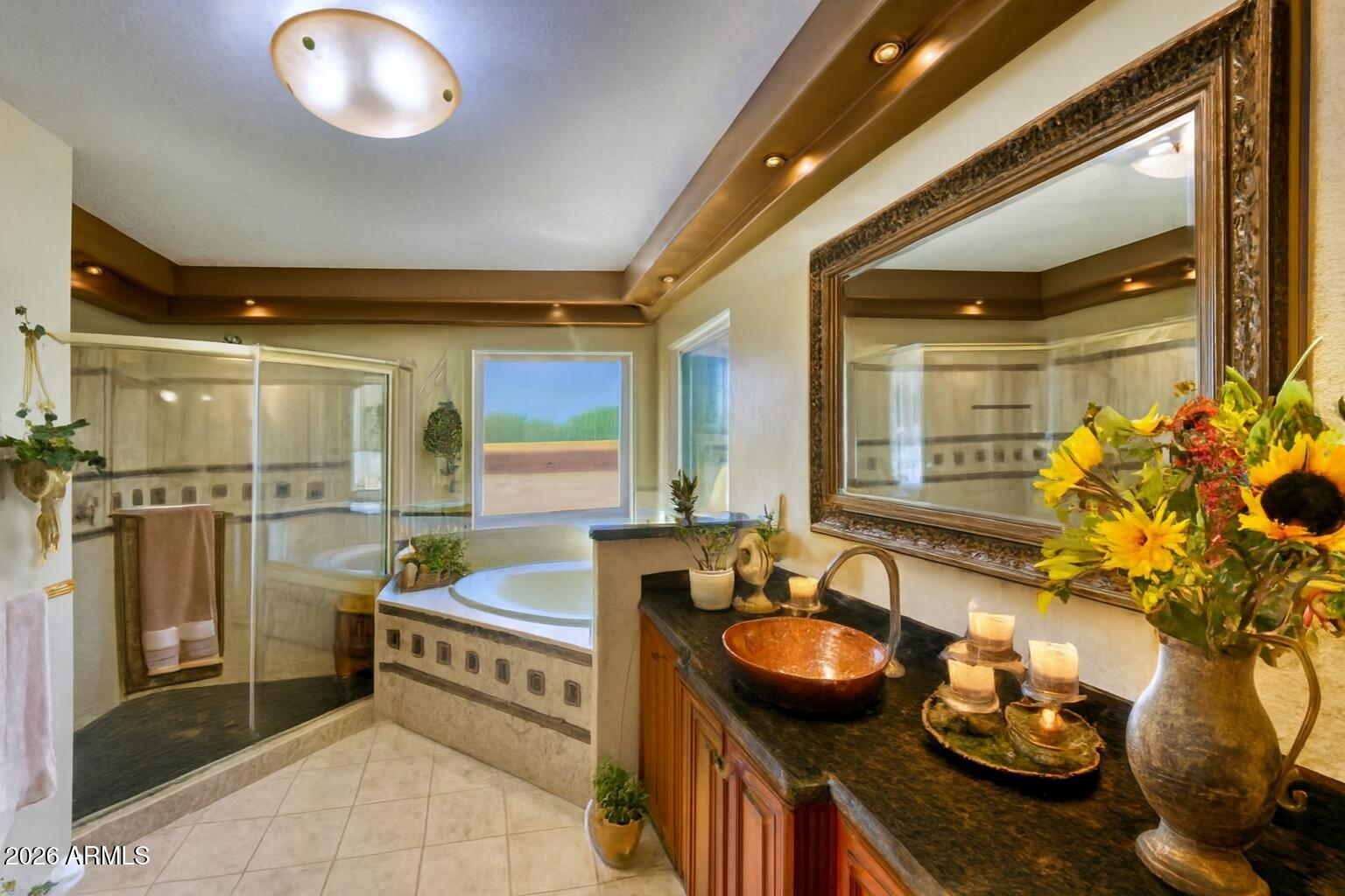 EXECUTIVE ACRES - Residential