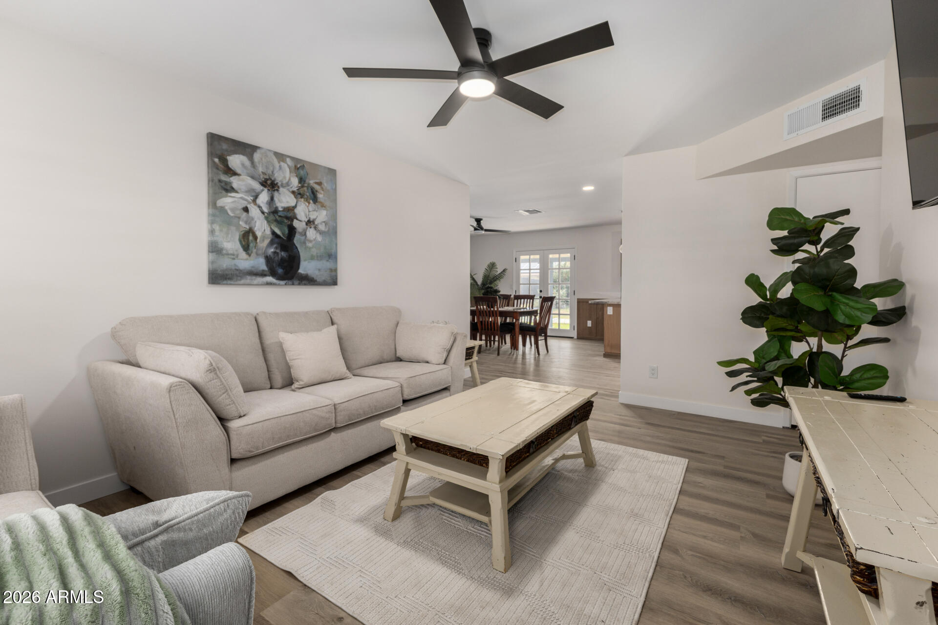 4743 W VILLA THERESA Drive