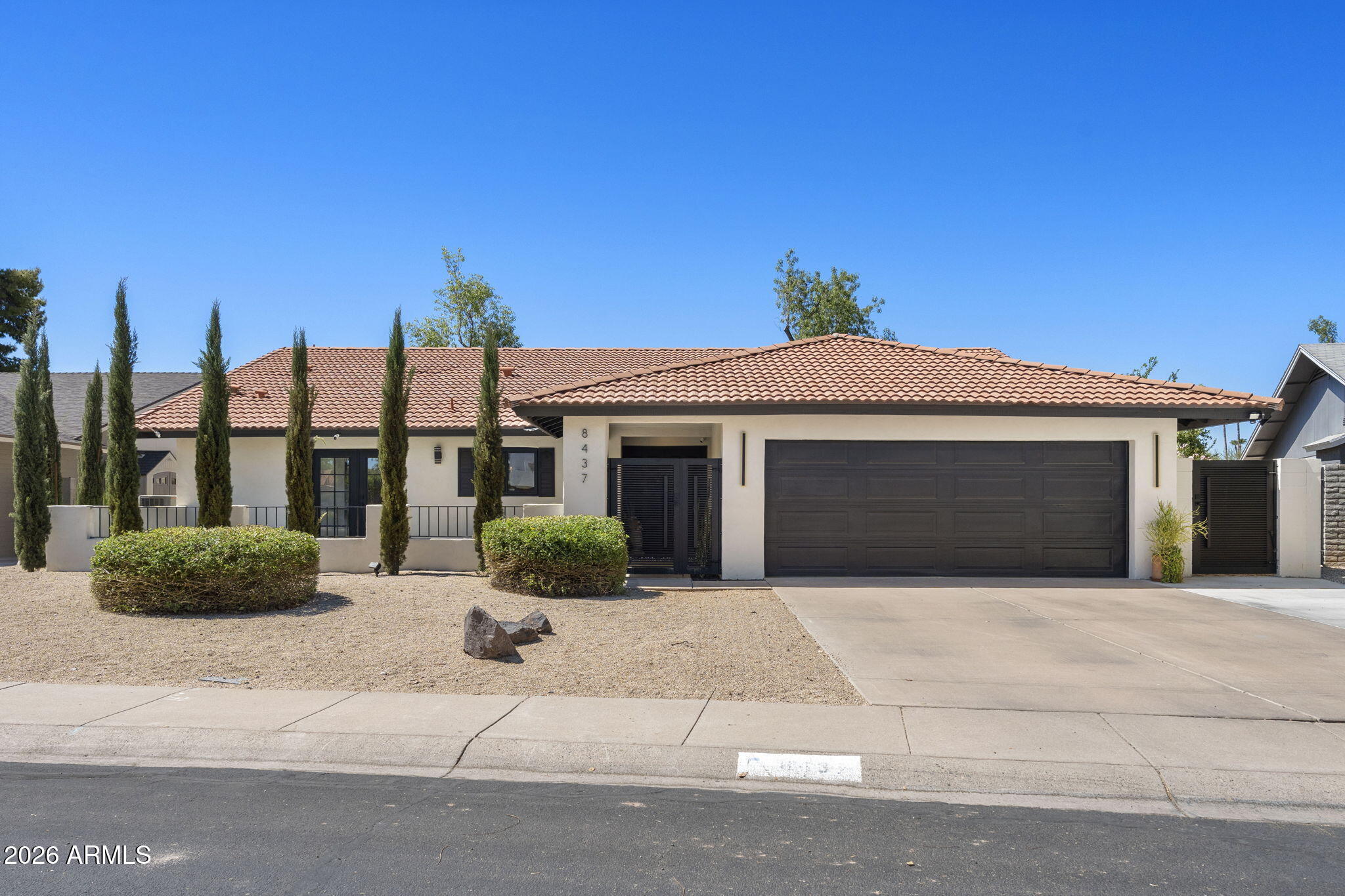8437 E VIA DE ENCANTO --