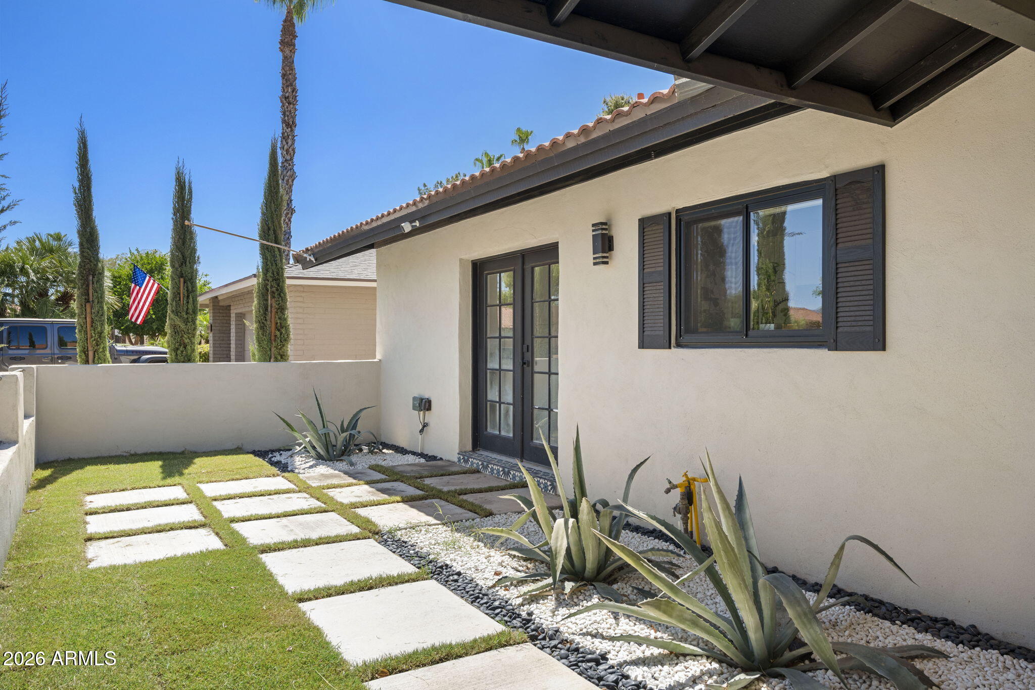 8437 E VIA DE ENCANTO --