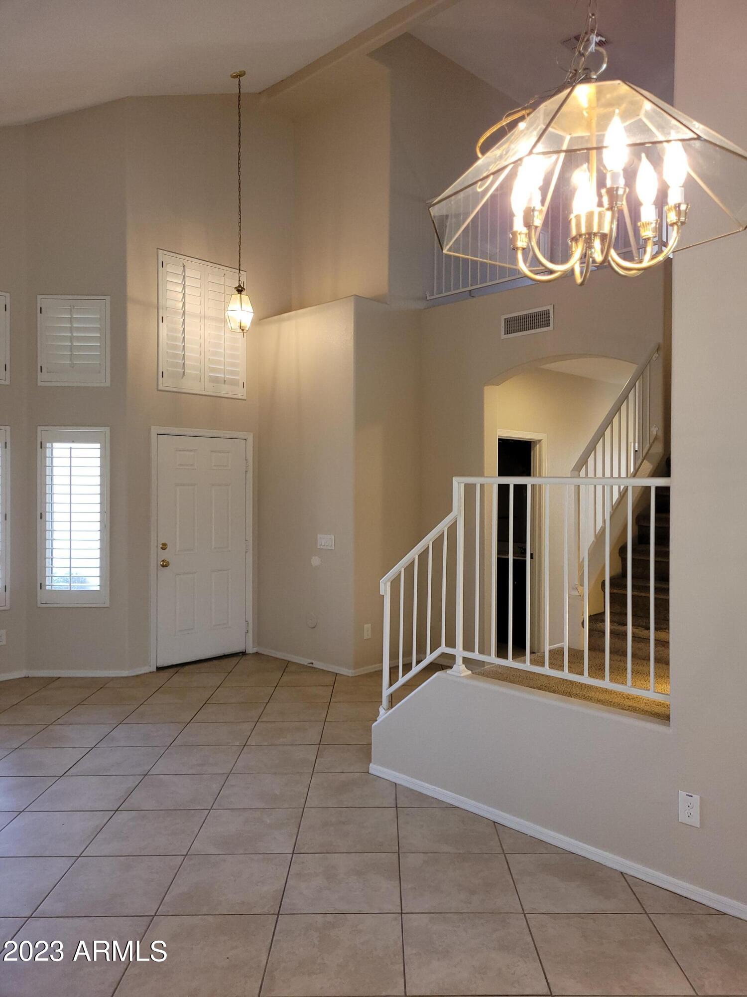 1270 W Flintlock Way