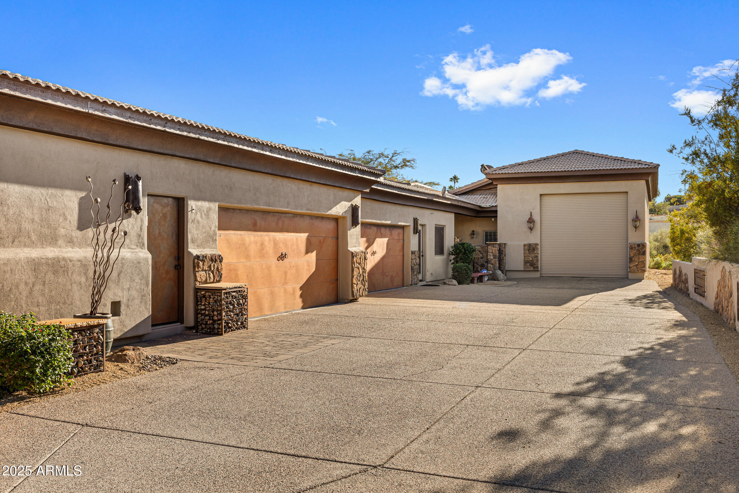 16955 E PARLIN Drive