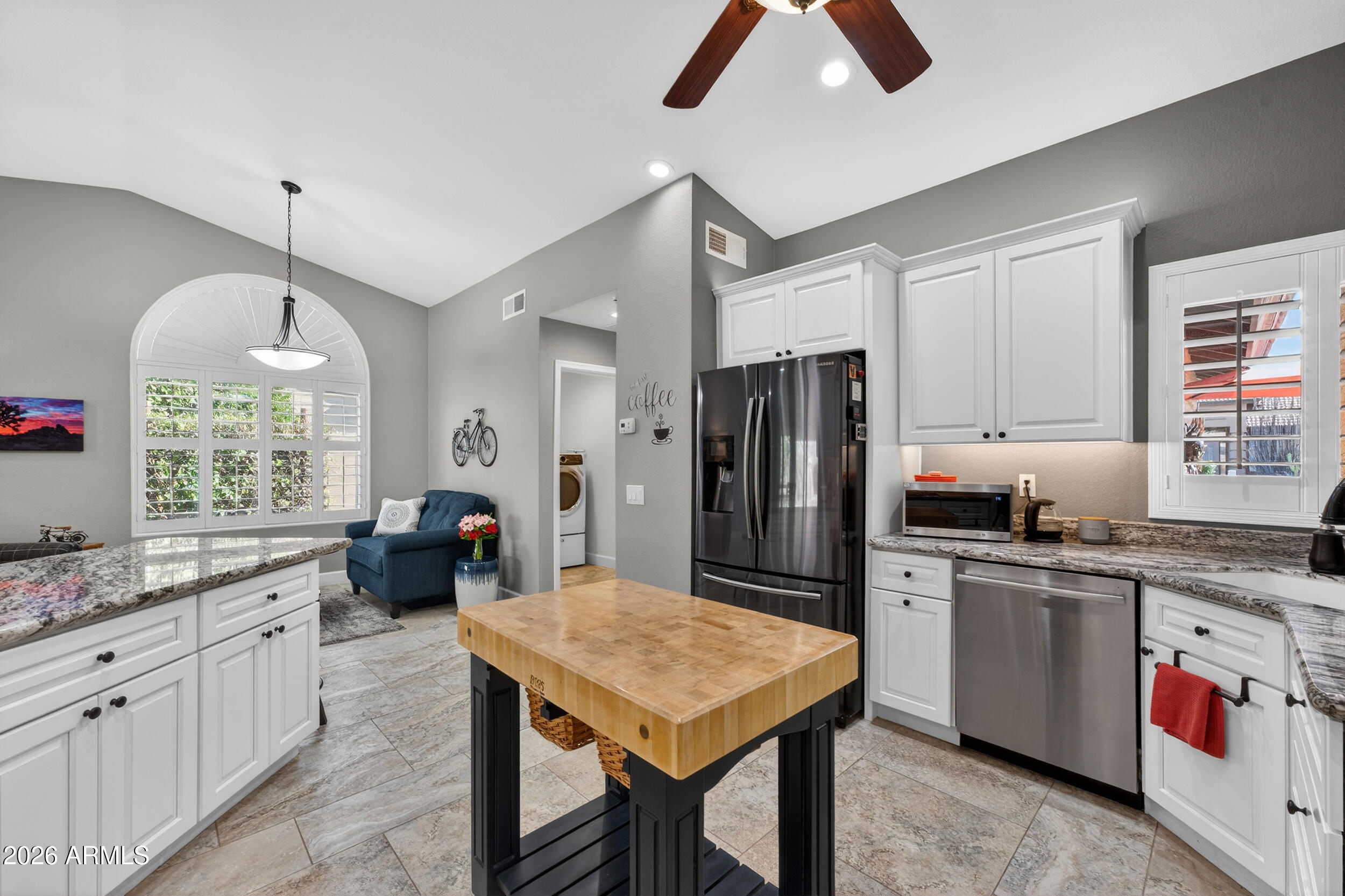 11128 E BELLFLOWER Court