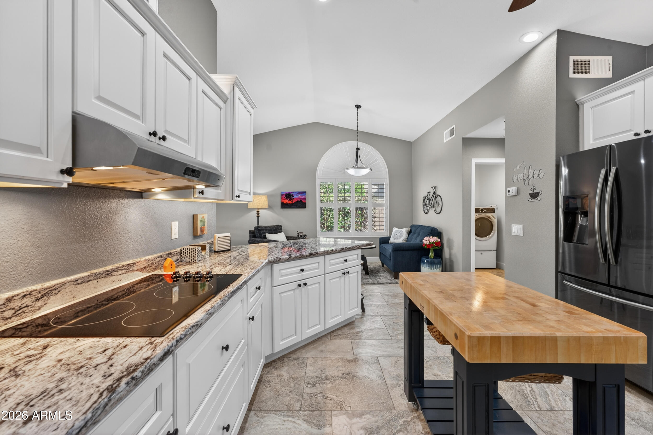 11128 E BELLFLOWER Court