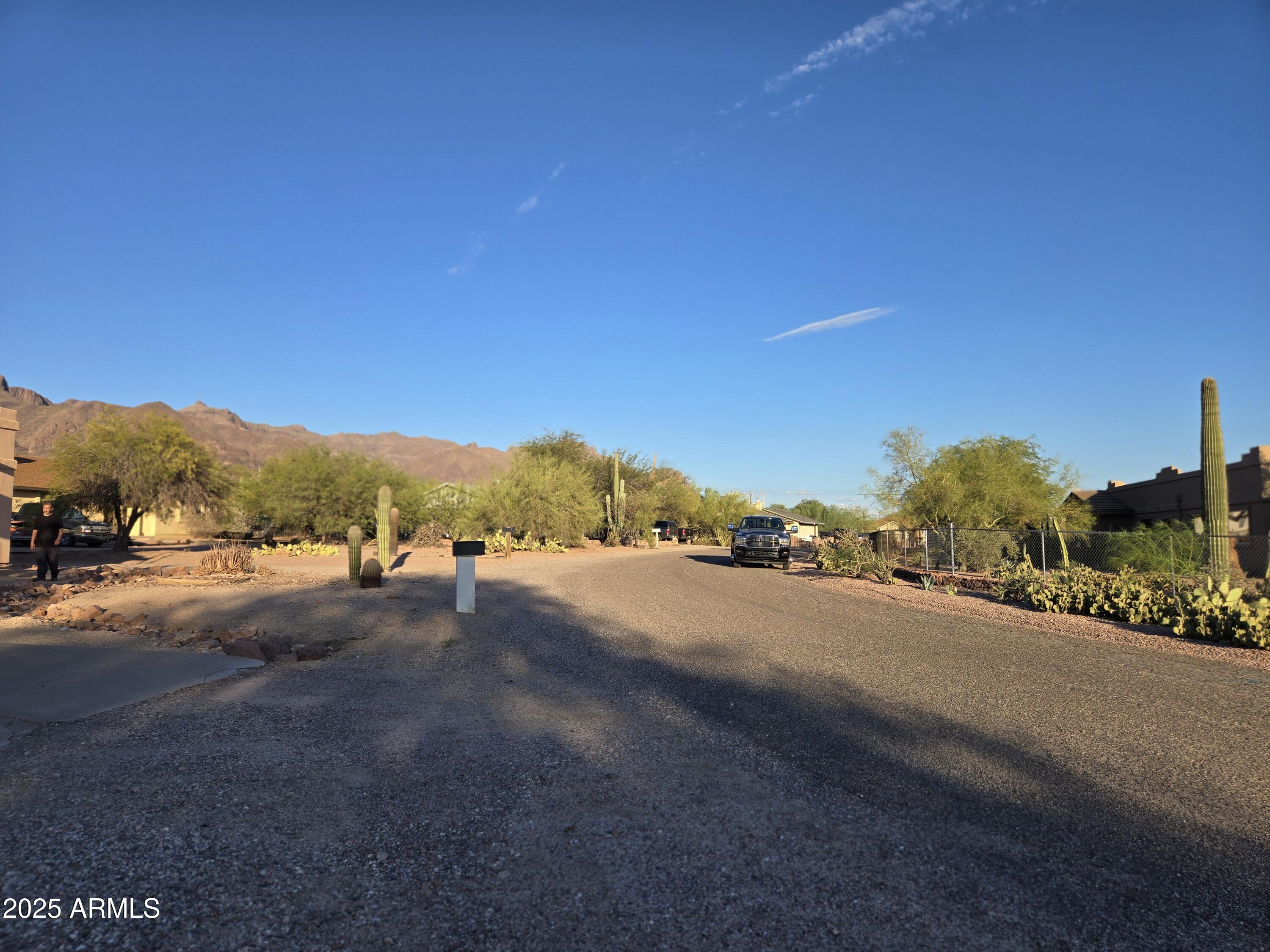 5660 E Calle Mirage --