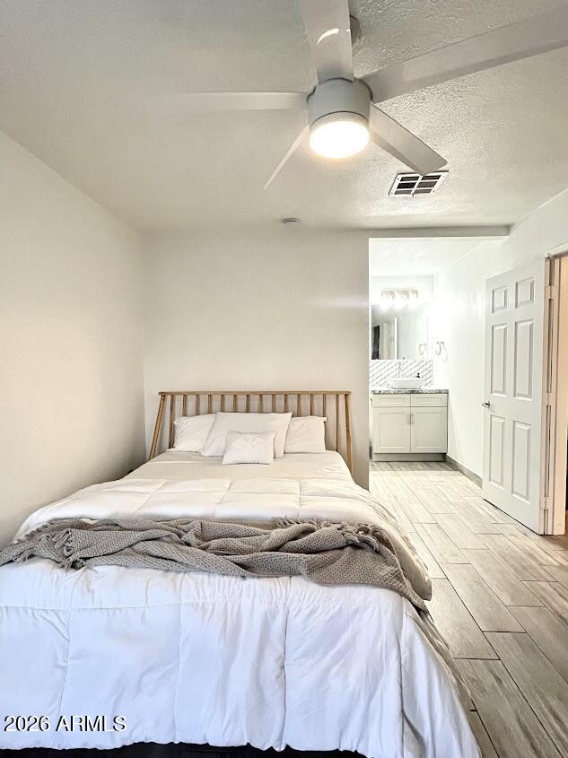 1632 E HARVARD Street