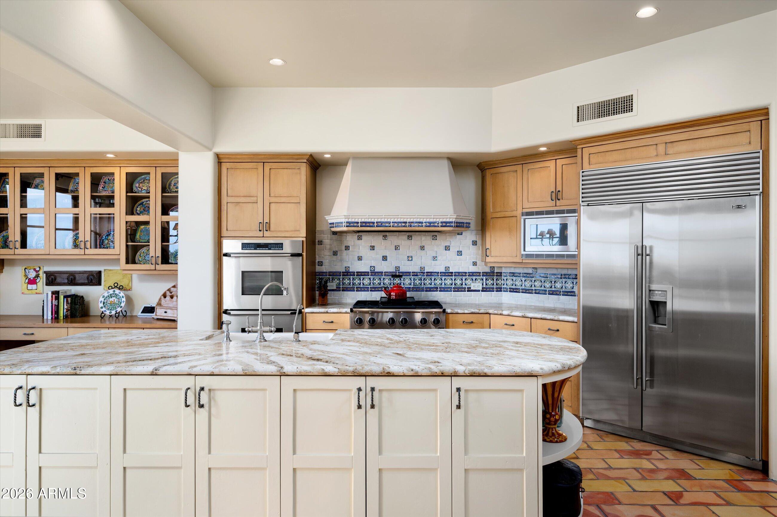 Desert mountain - Residential