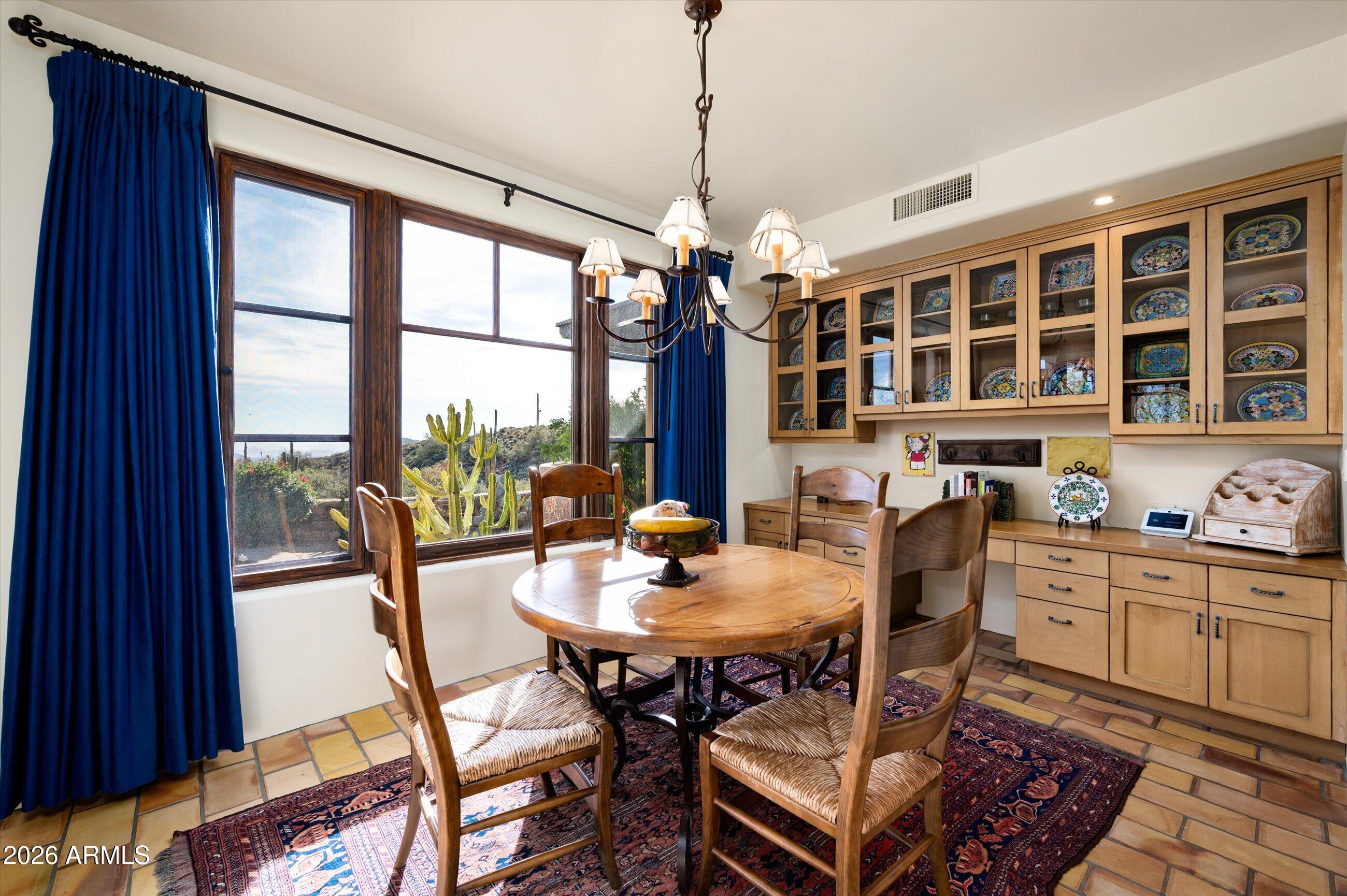 Desert mountain - Residential