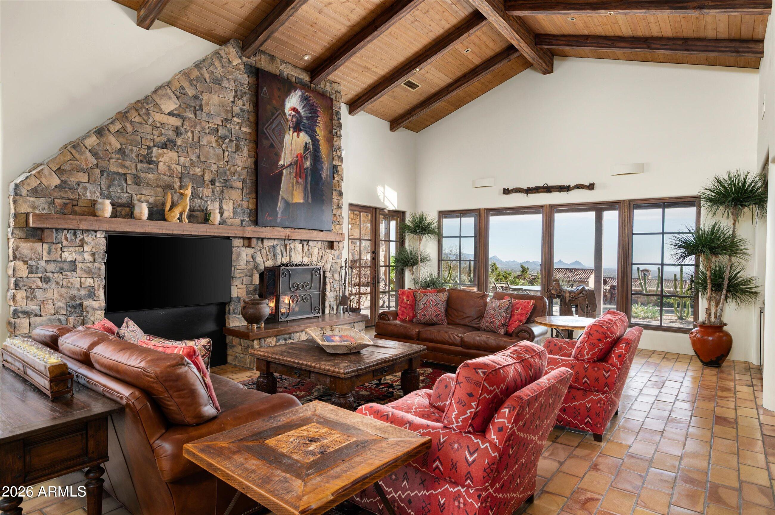 Desert mountain - Residential