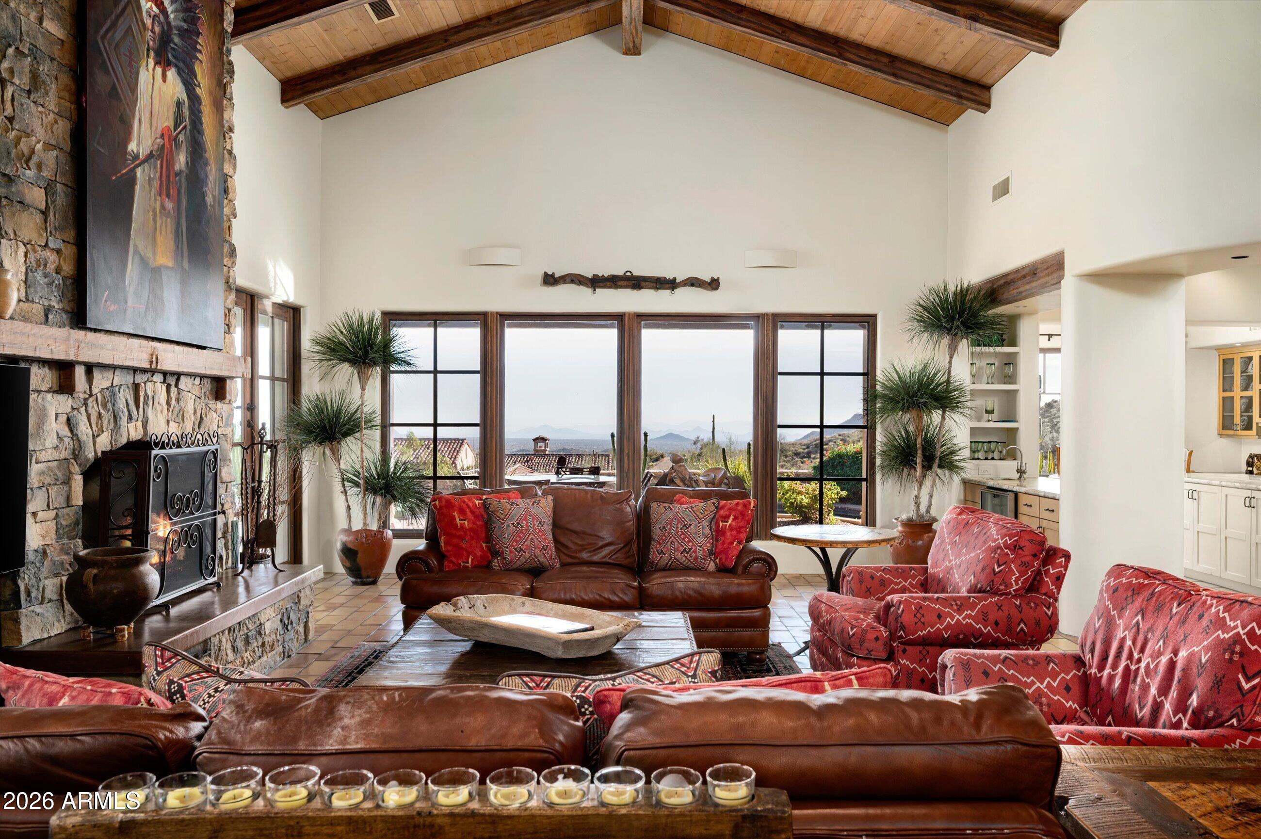 Desert mountain - Residential