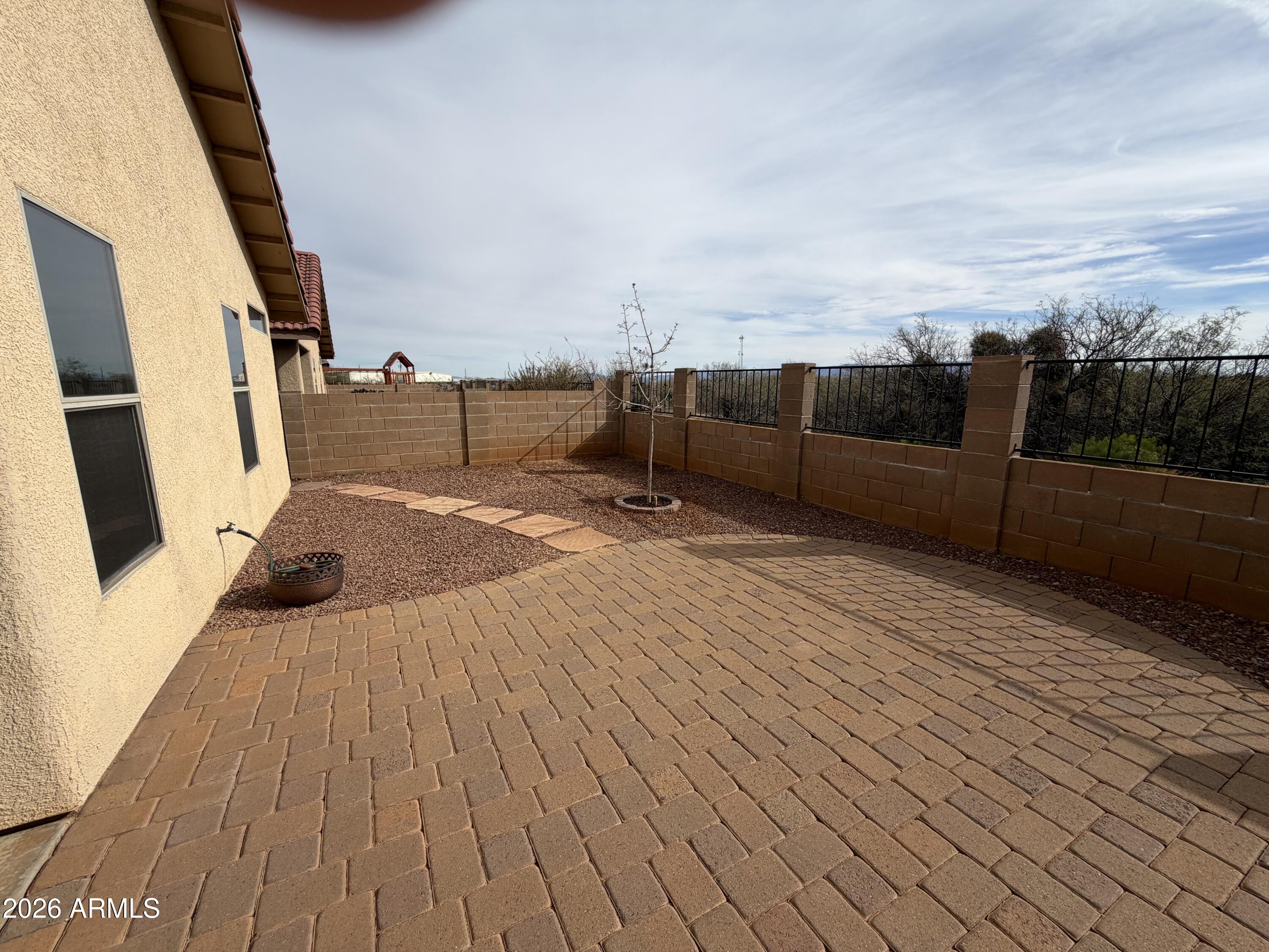 HOLIDAY AT PDS PHASE 3 AMENDED - Residential Lease