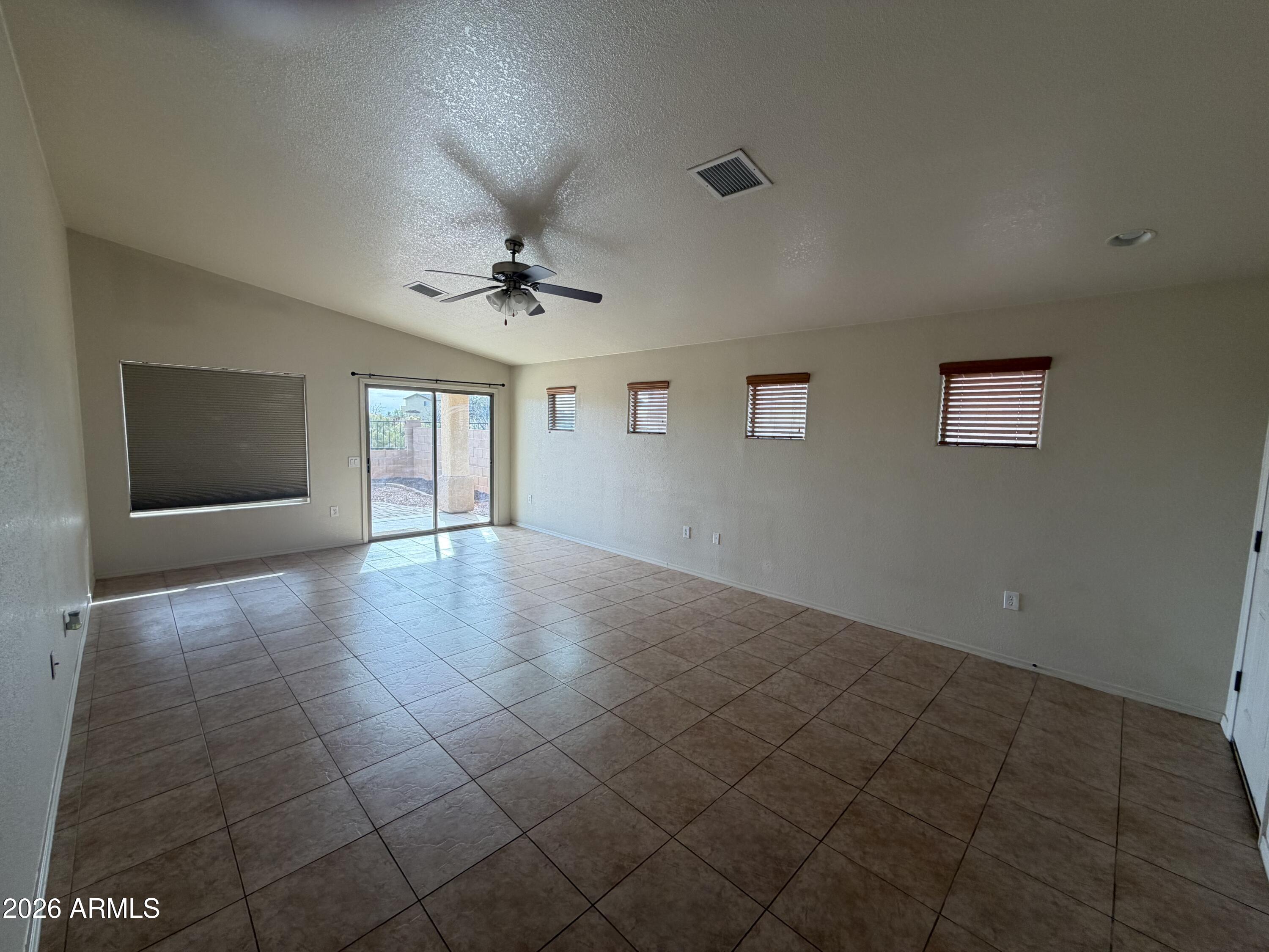 HOLIDAY AT PDS PHASE 3 AMENDED - Residential Lease