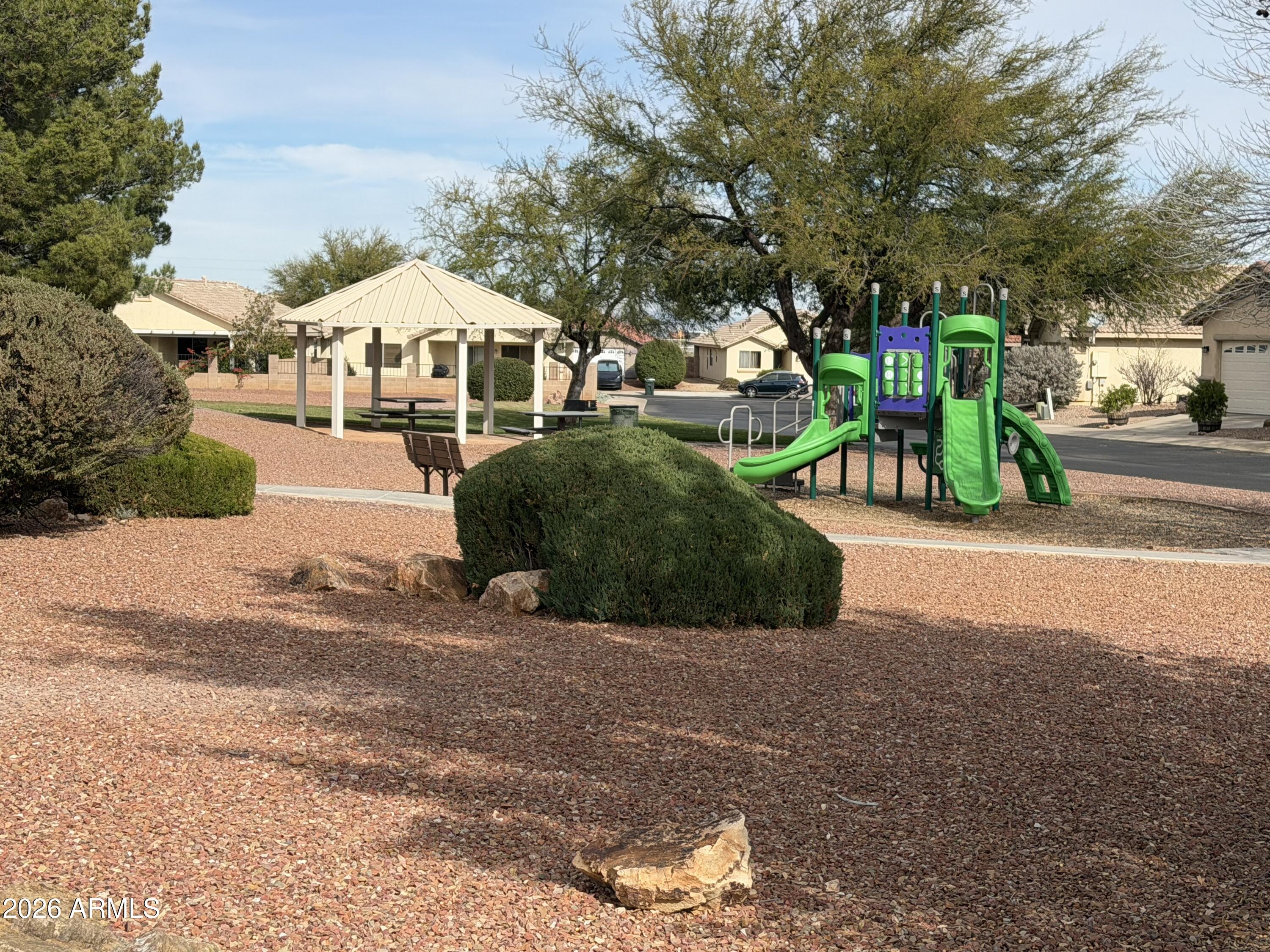 HOLIDAY AT PDS PHASE 3 AMENDED - Residential Lease