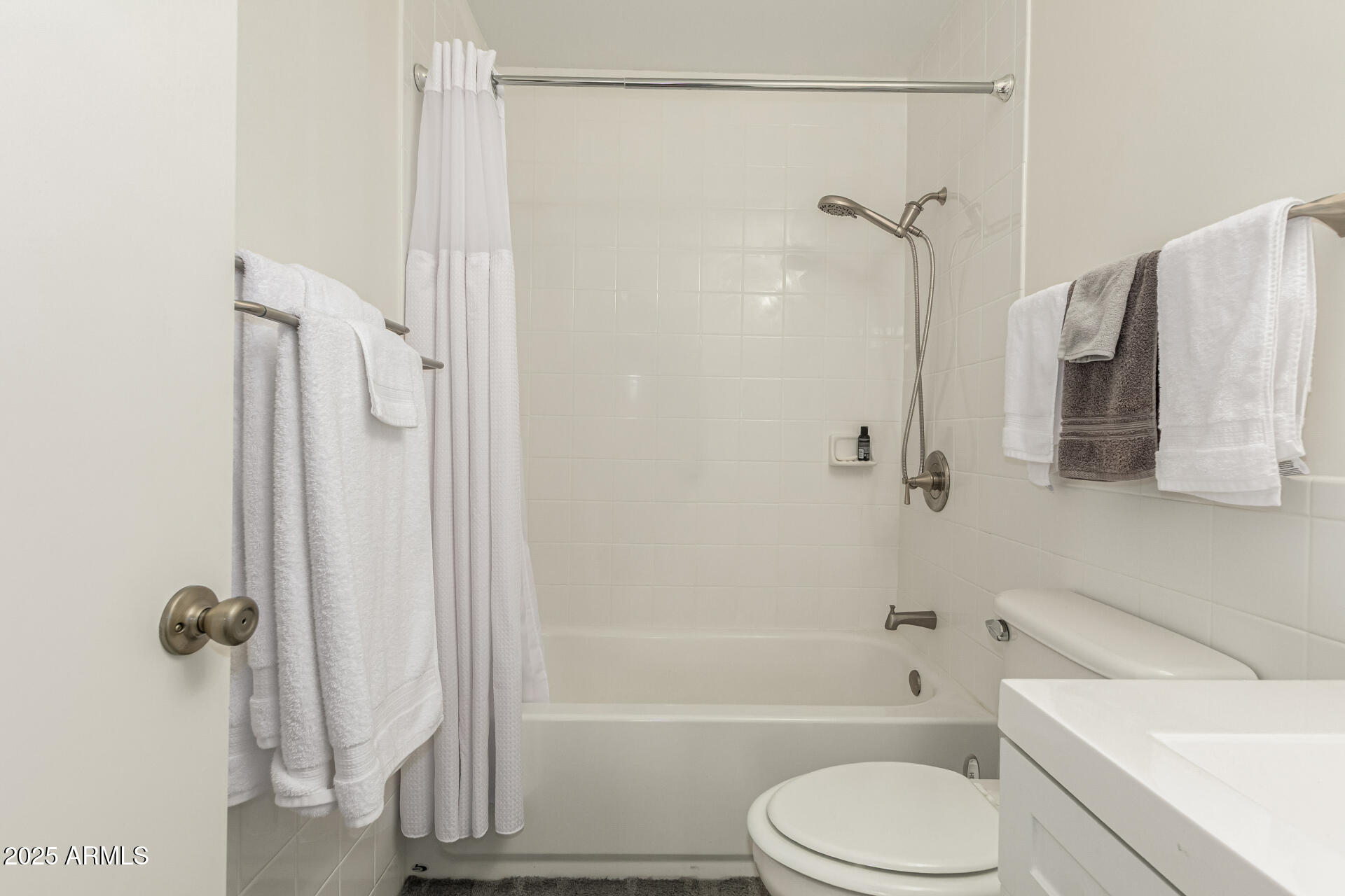 SCOTTSDALE EAST - Residential