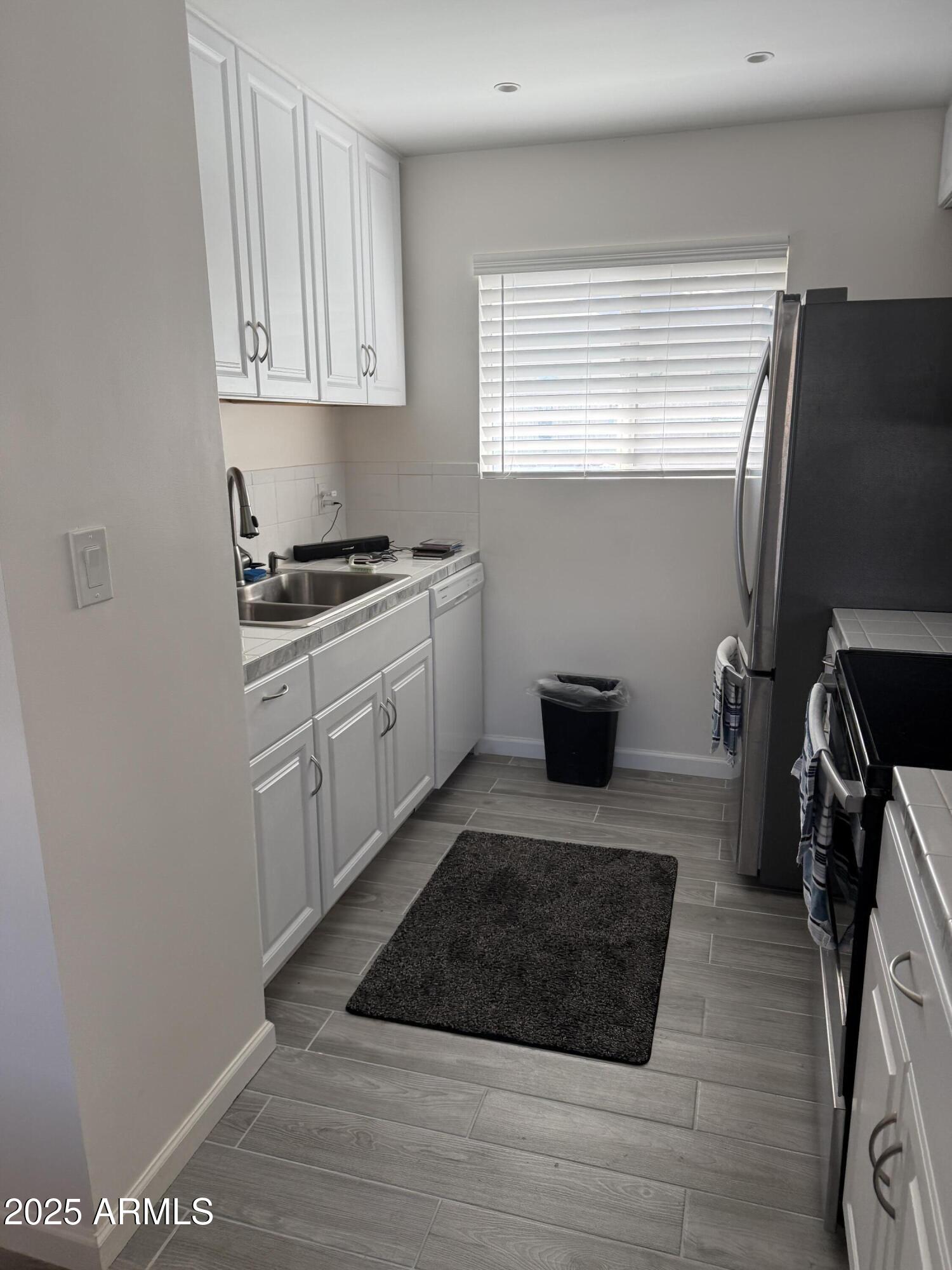 SCOTTSDALE EAST - Residential