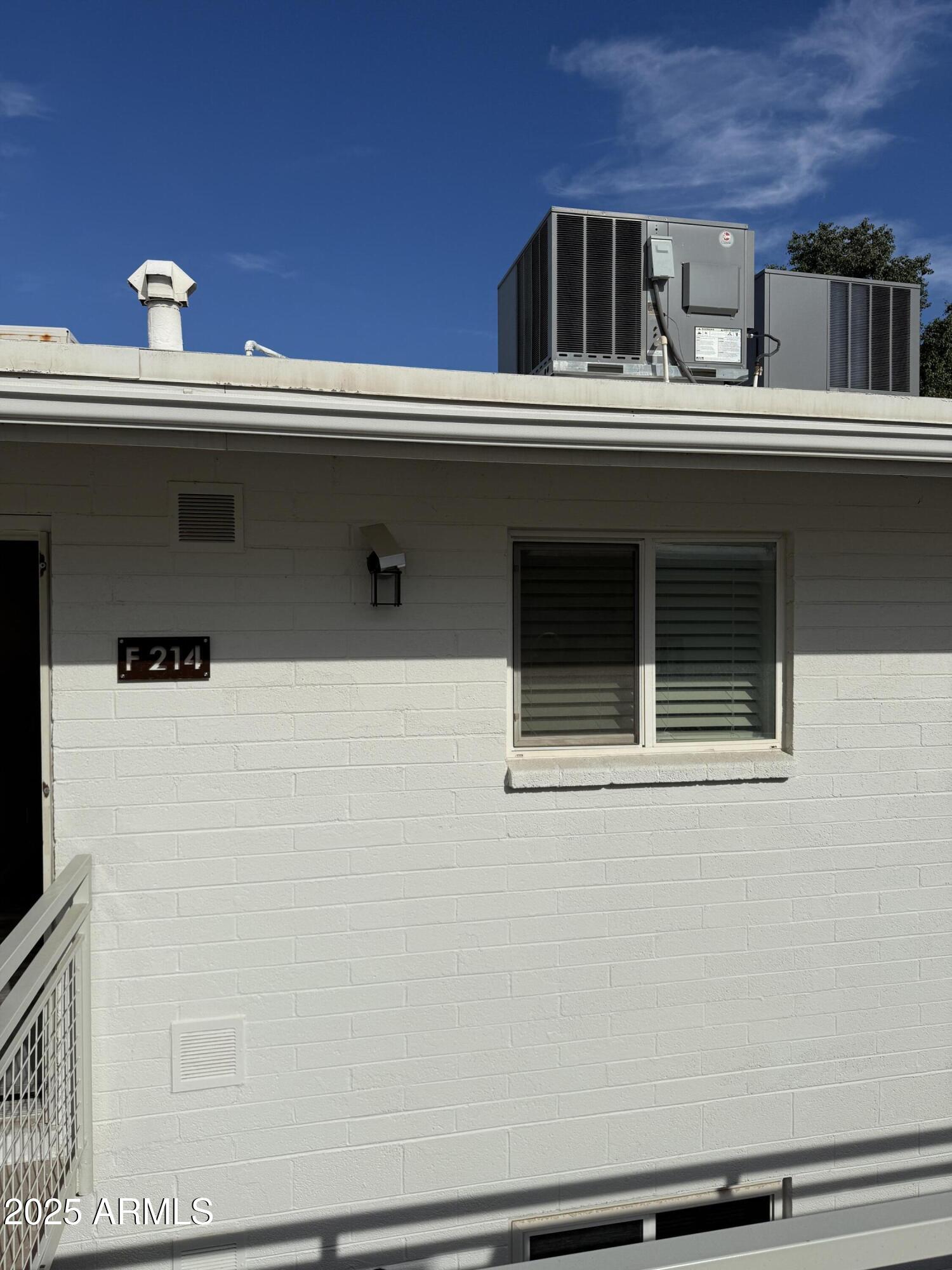 SCOTTSDALE EAST - Residential