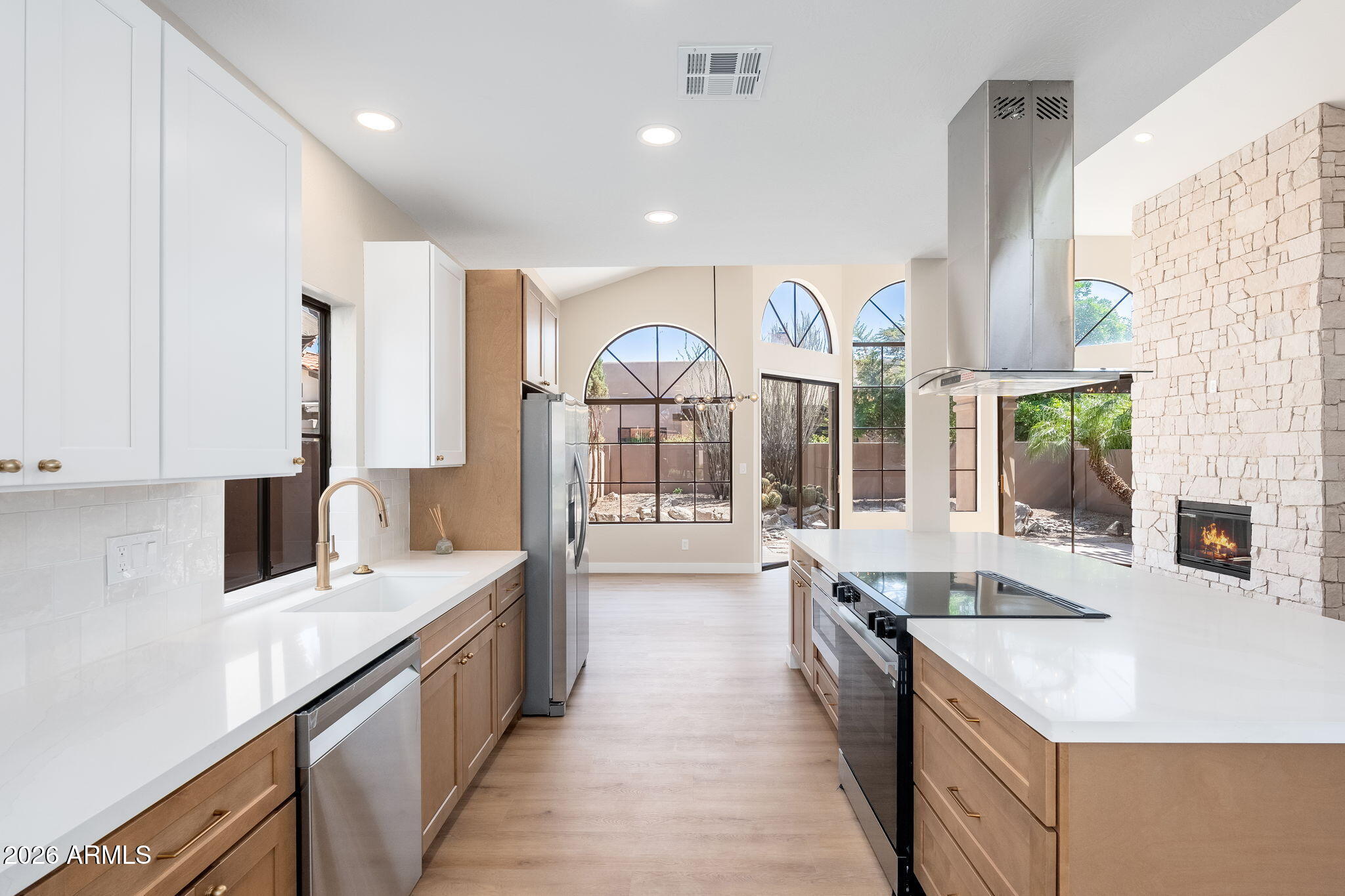 4125 E CORTEZ Street