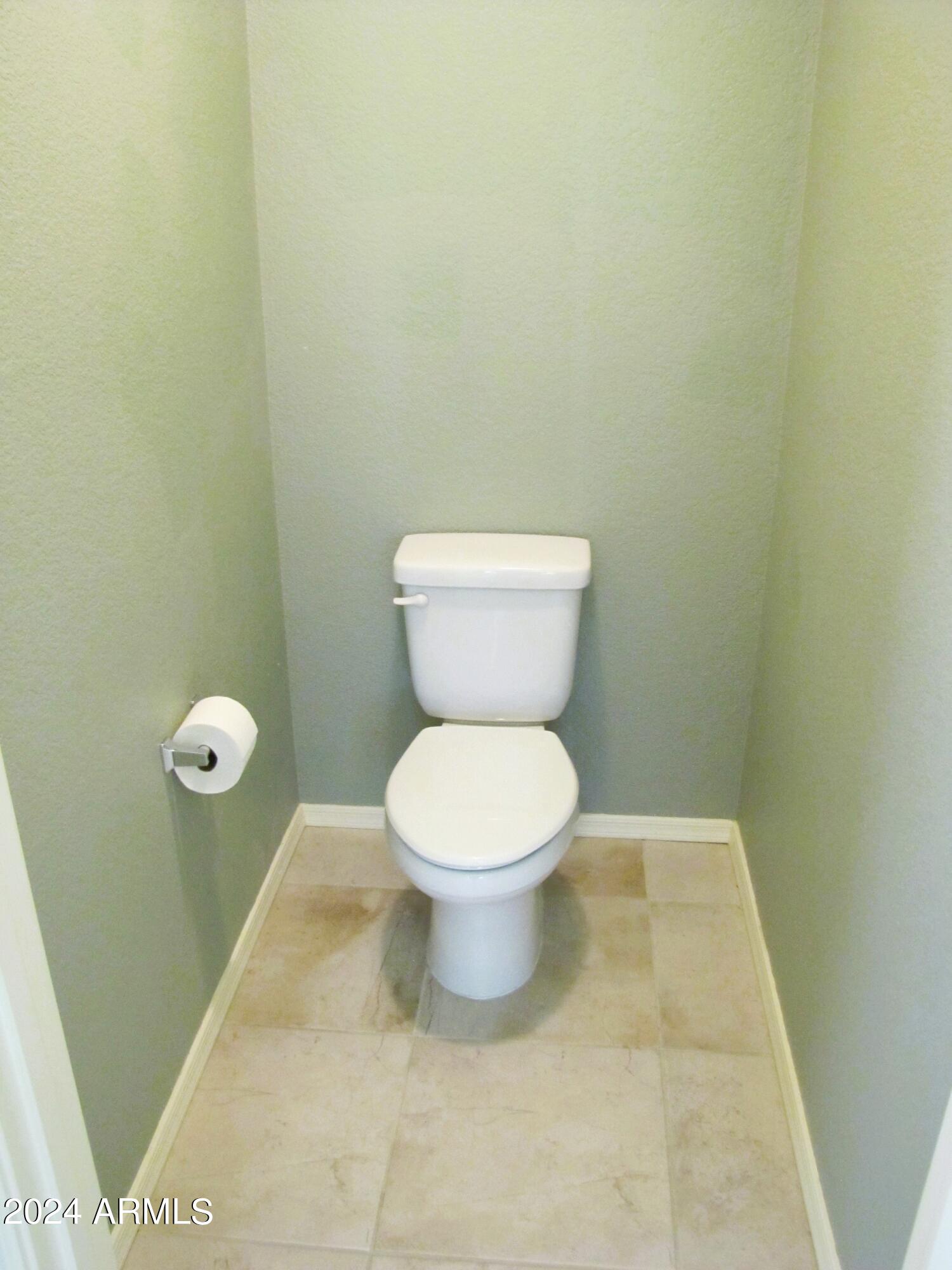 SUMMIT HEIGHTS - Residential Lease