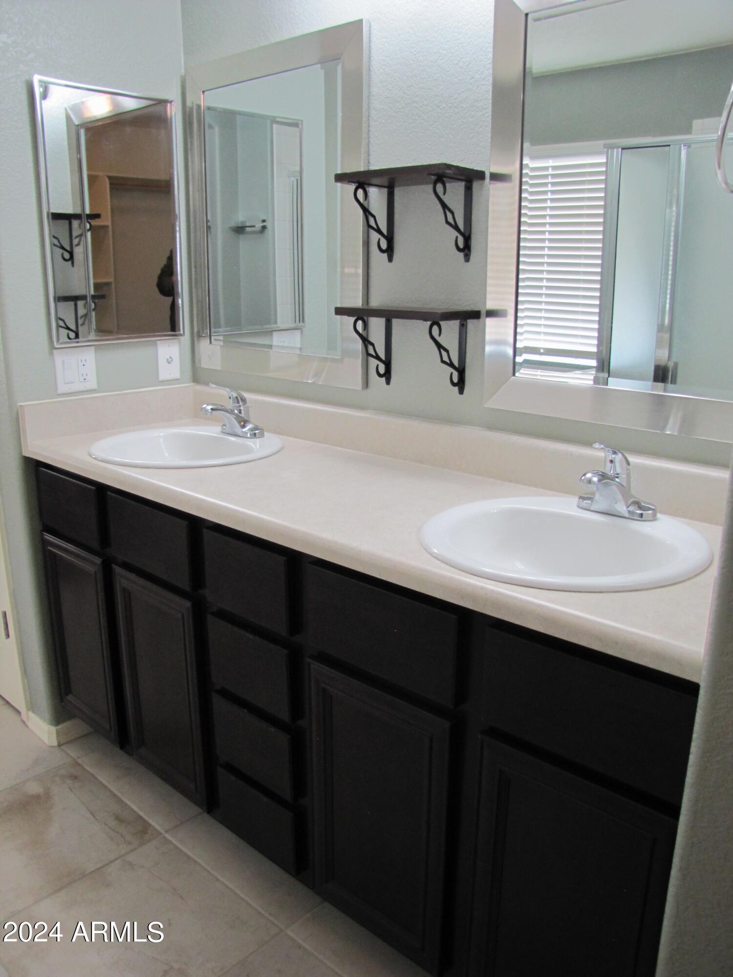 SUMMIT HEIGHTS - Residential Lease