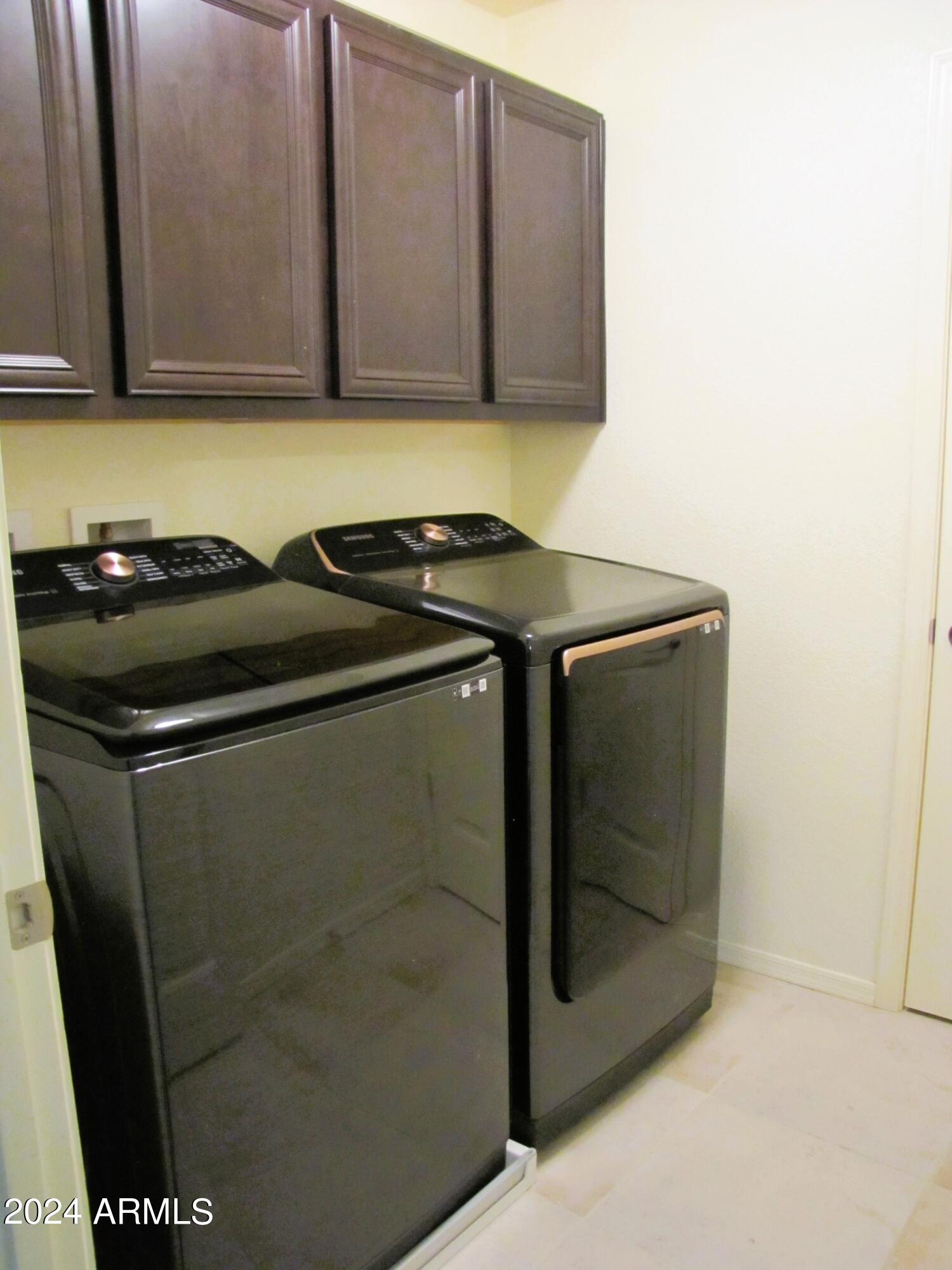 SUMMIT HEIGHTS - Residential Lease
