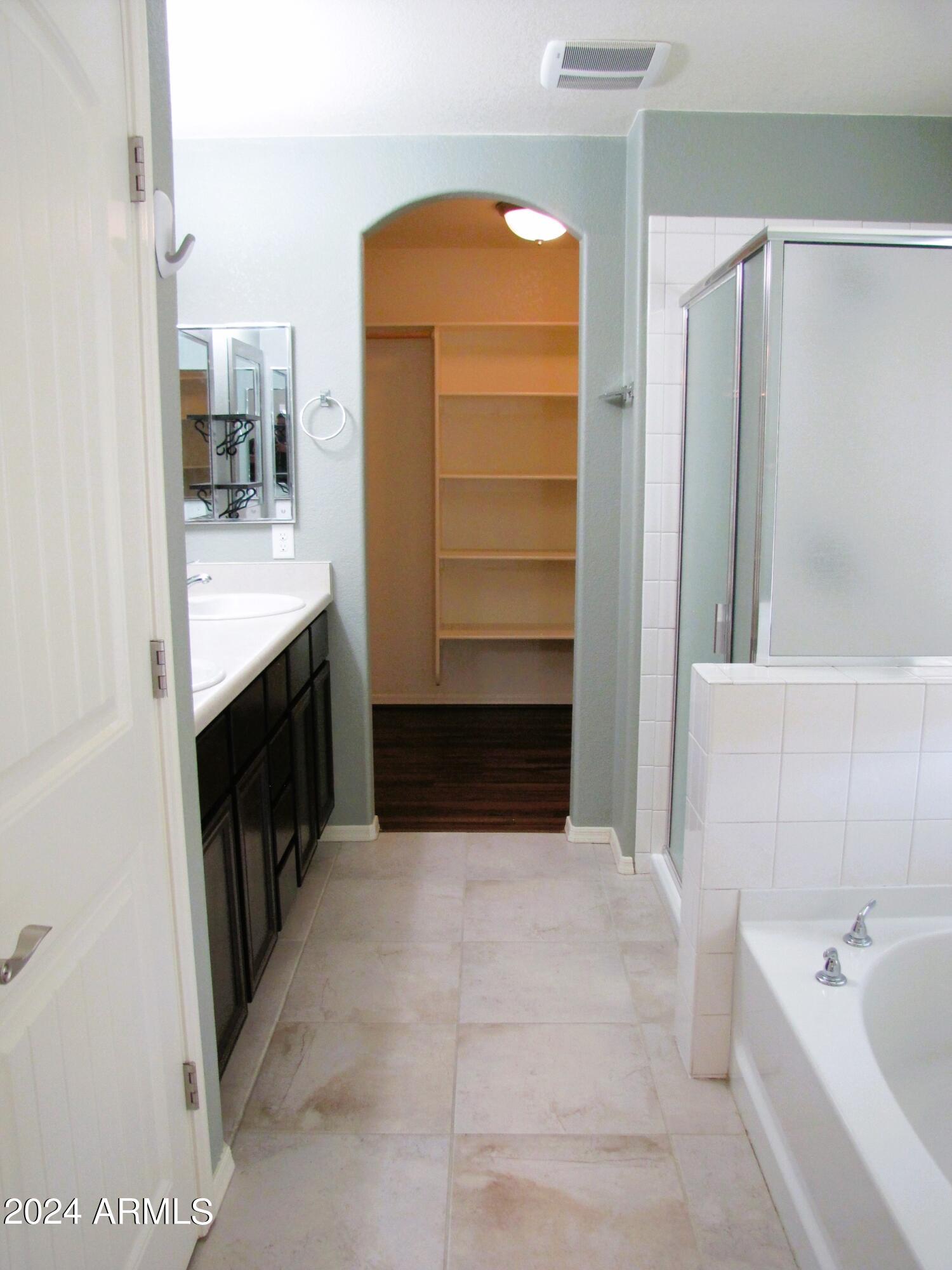 SUMMIT HEIGHTS - Residential Lease