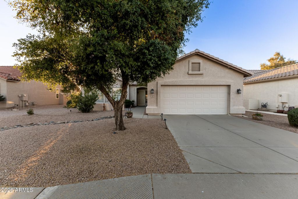 Photo of 6680 S Tamarron Way, Chandler, AZ 85249 (MLS # 6977599)
