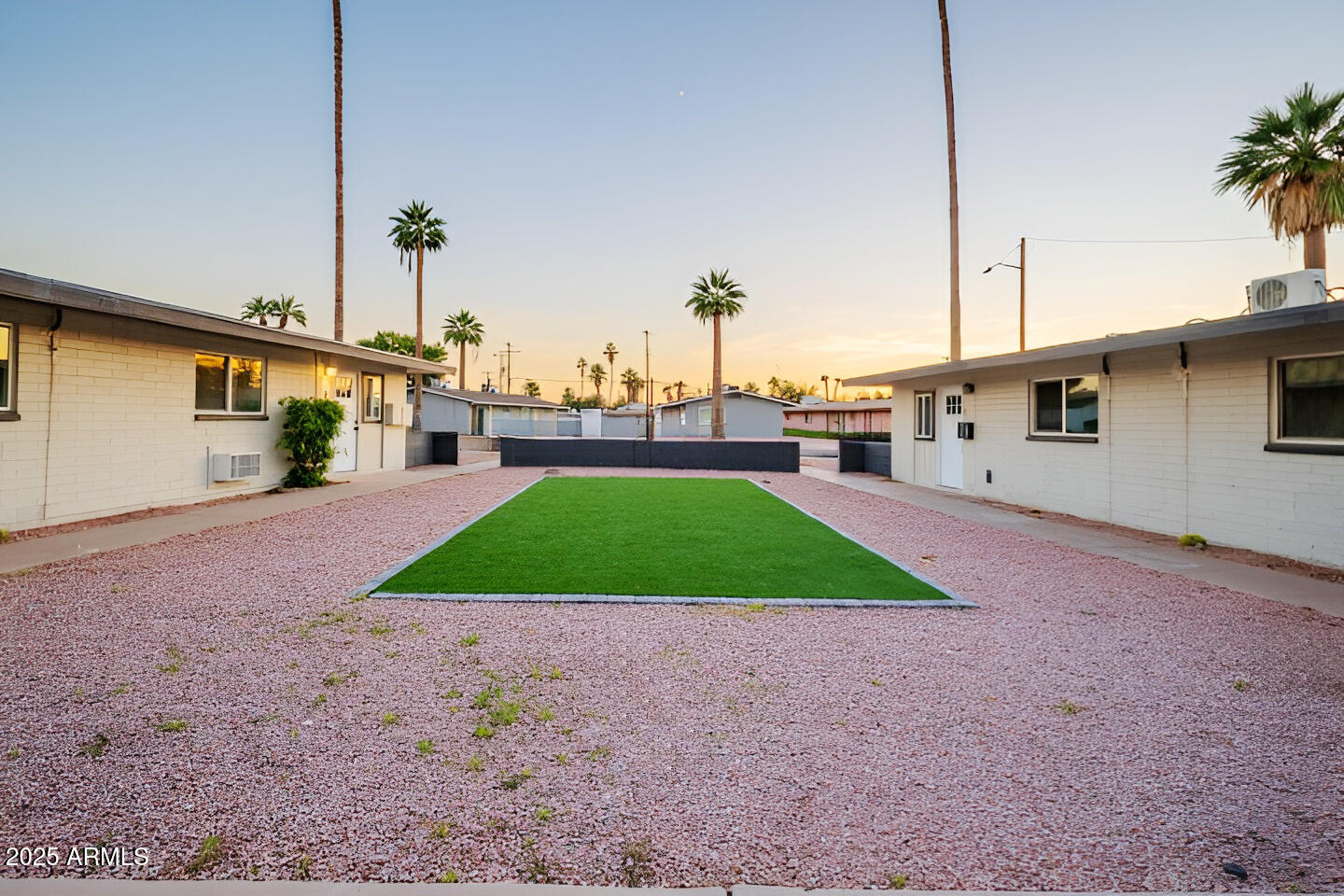 4832 E WILLETTA Street