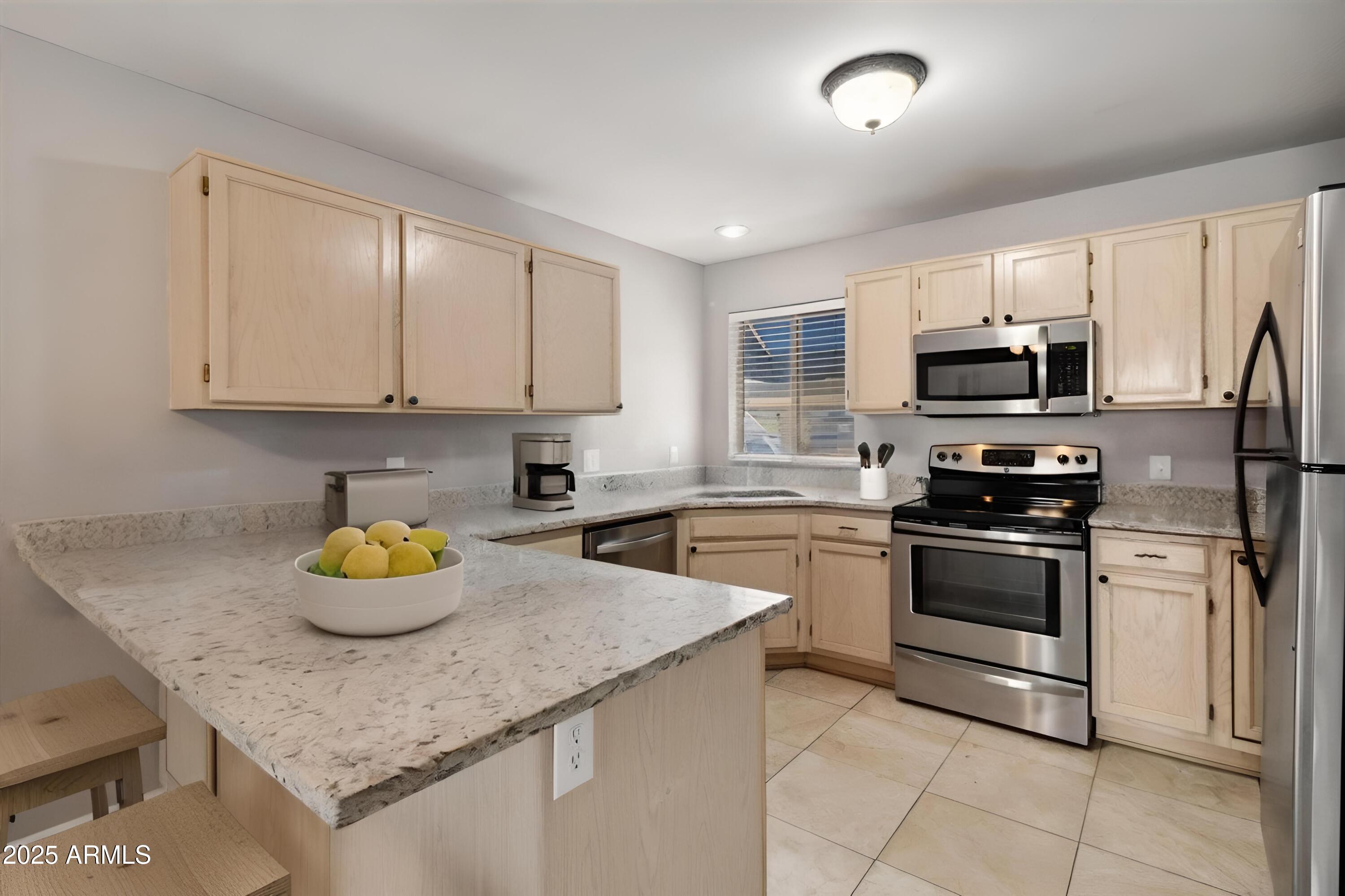 220 N 22ND Place 1011