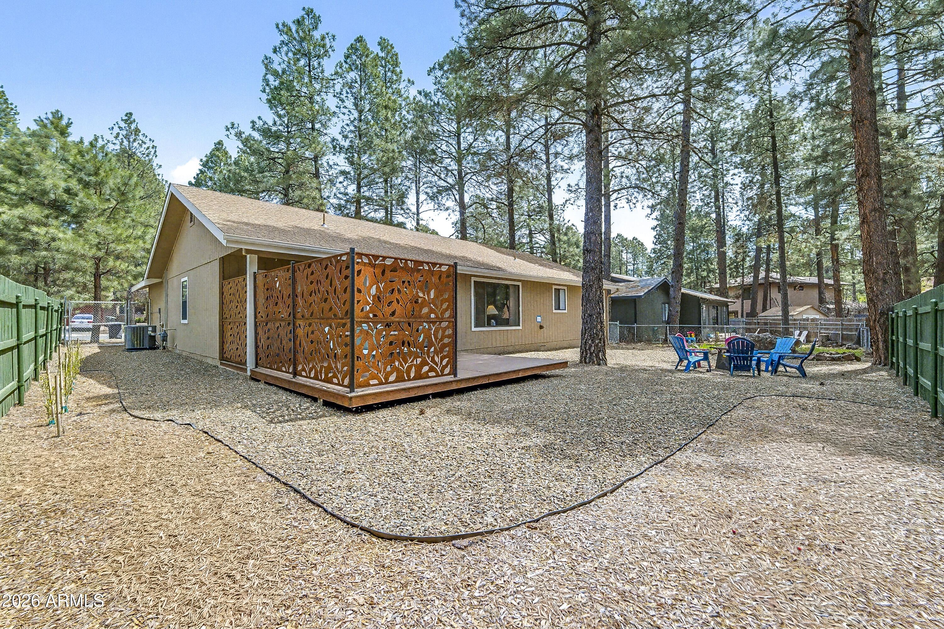 UNIVERSITY HIGHLANDS 1 - Residential