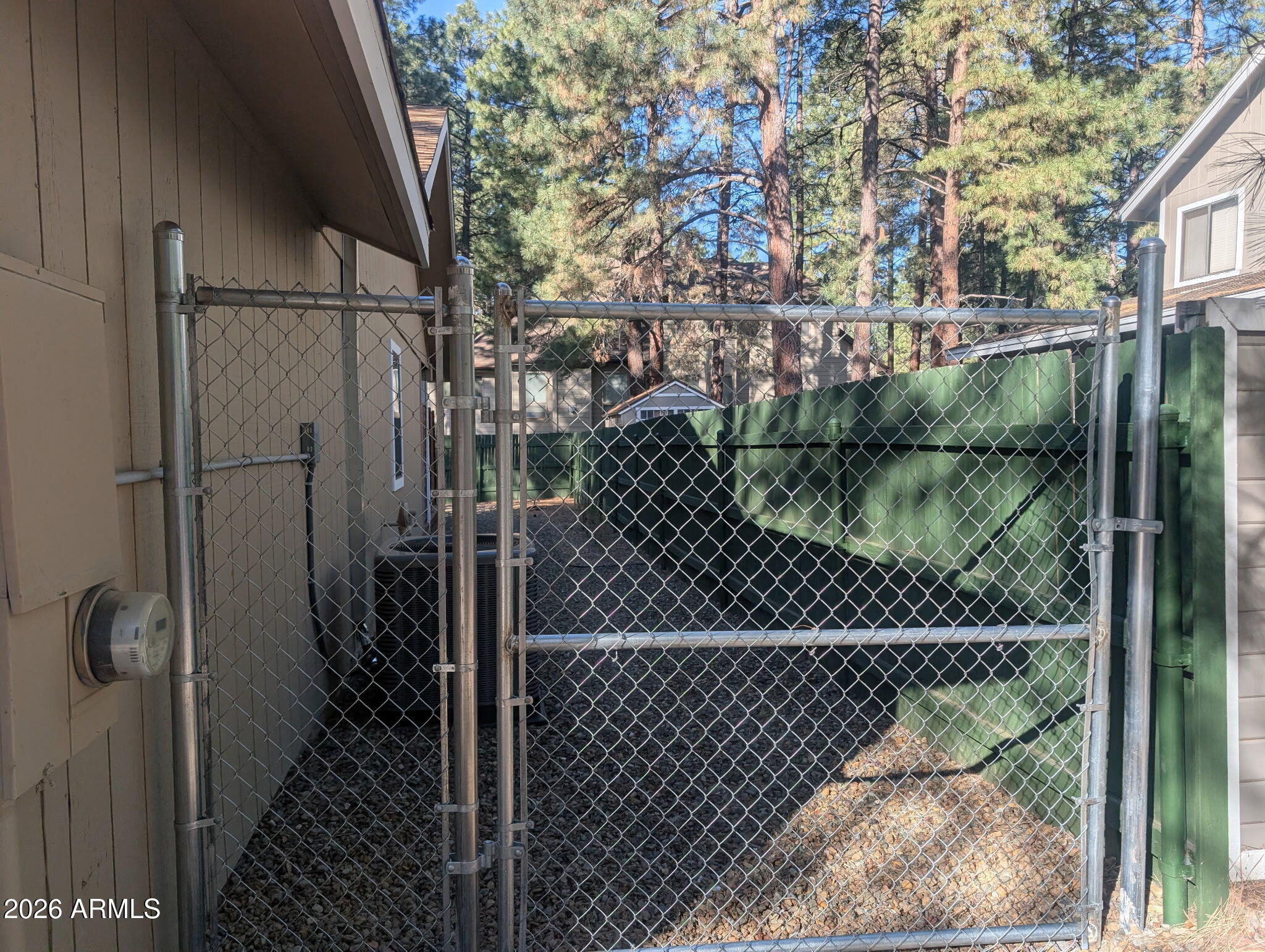 UNIVERSITY HIGHLANDS 1 - Residential