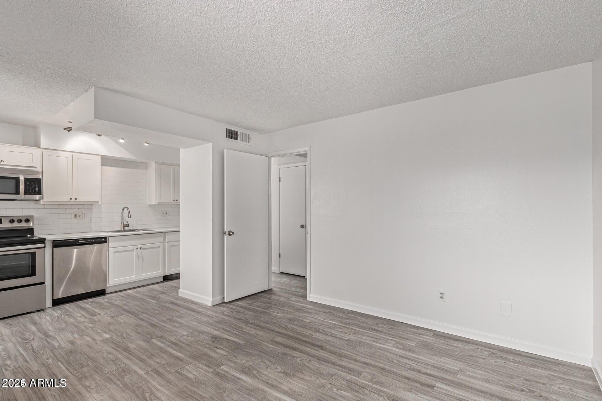 1029 S WILSON Street 14