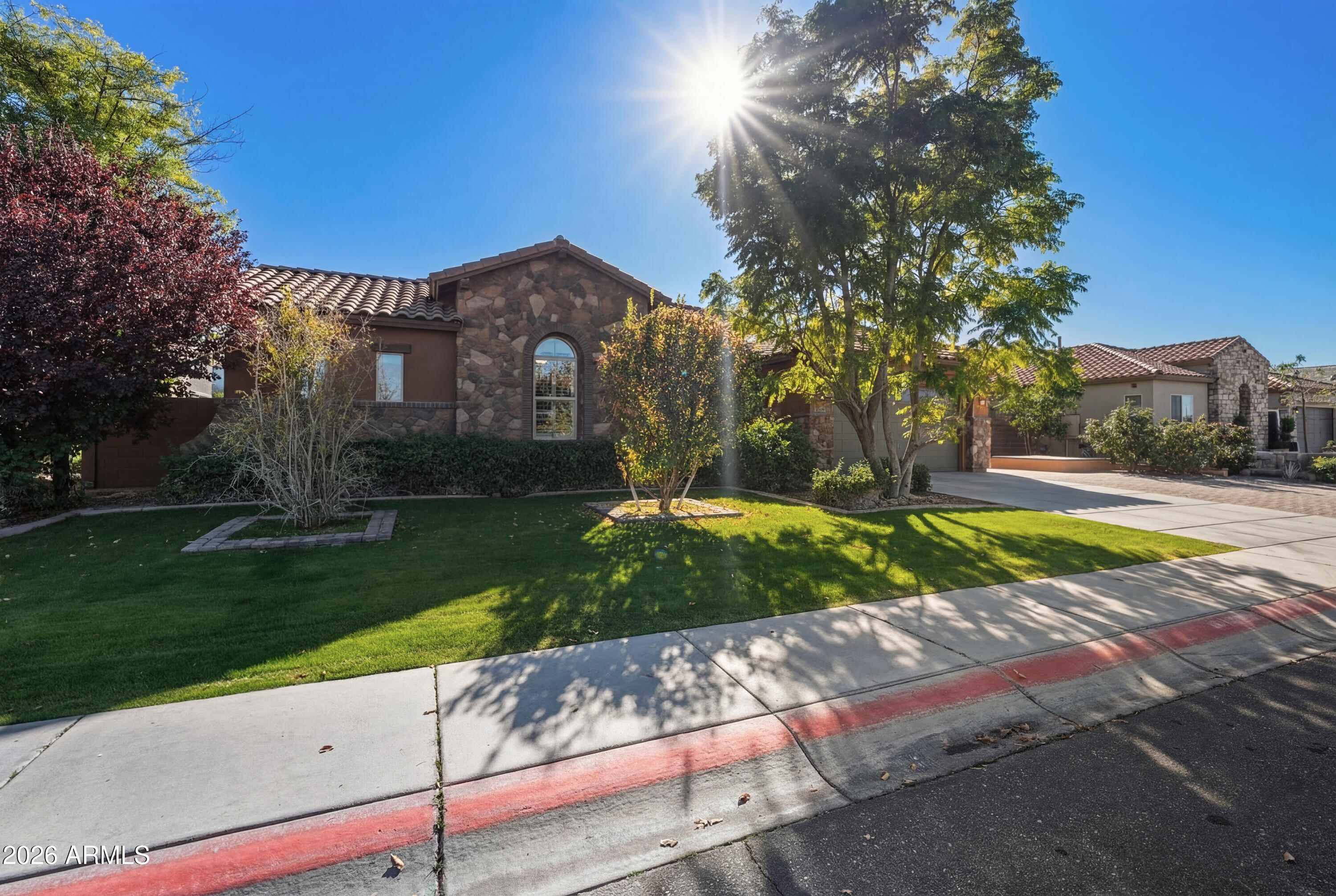 3739 E Enrose Street